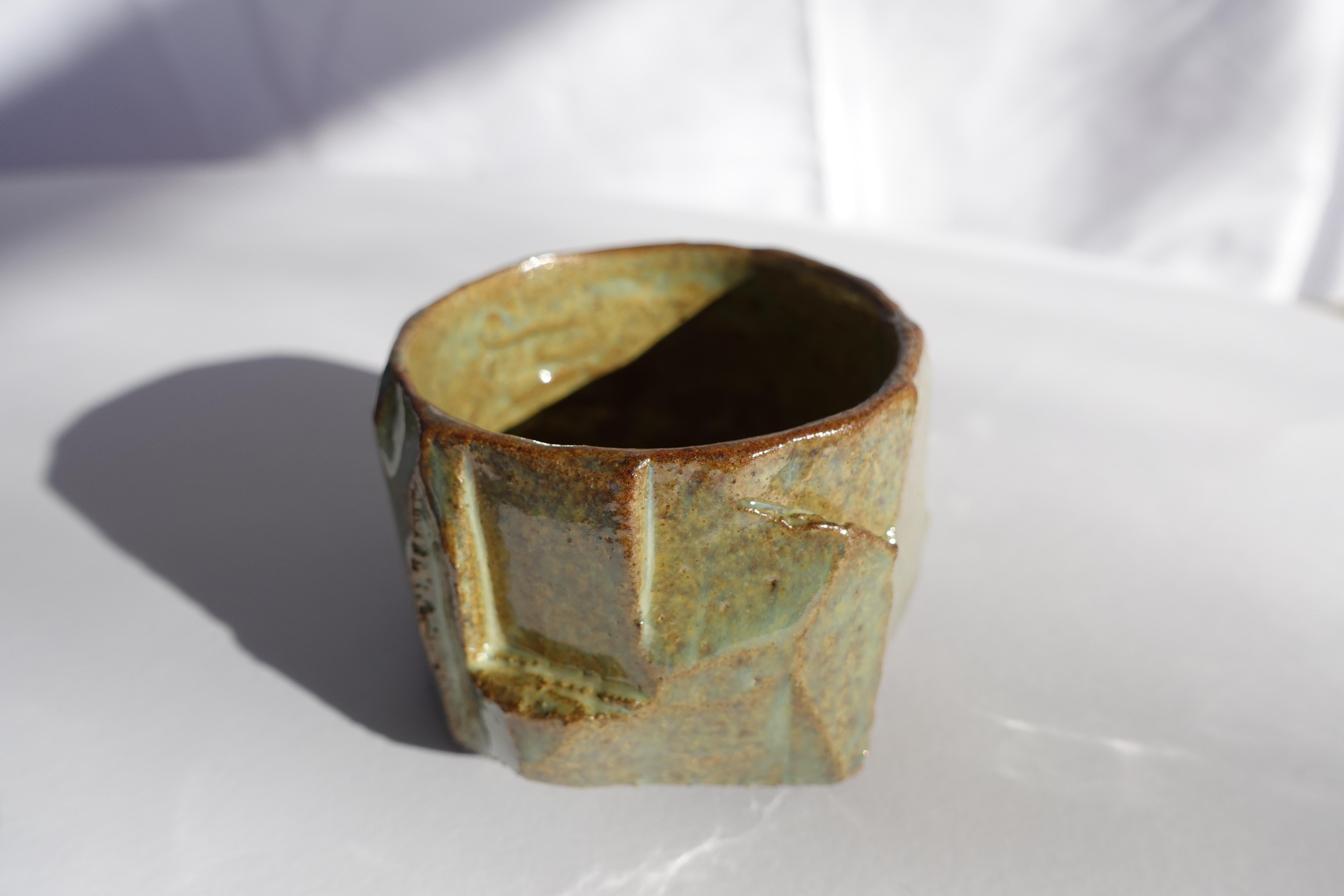 Coupe sculptée Kurinuki par Audrey Vo Van - Grès - Wabi-Sabi en vente 4