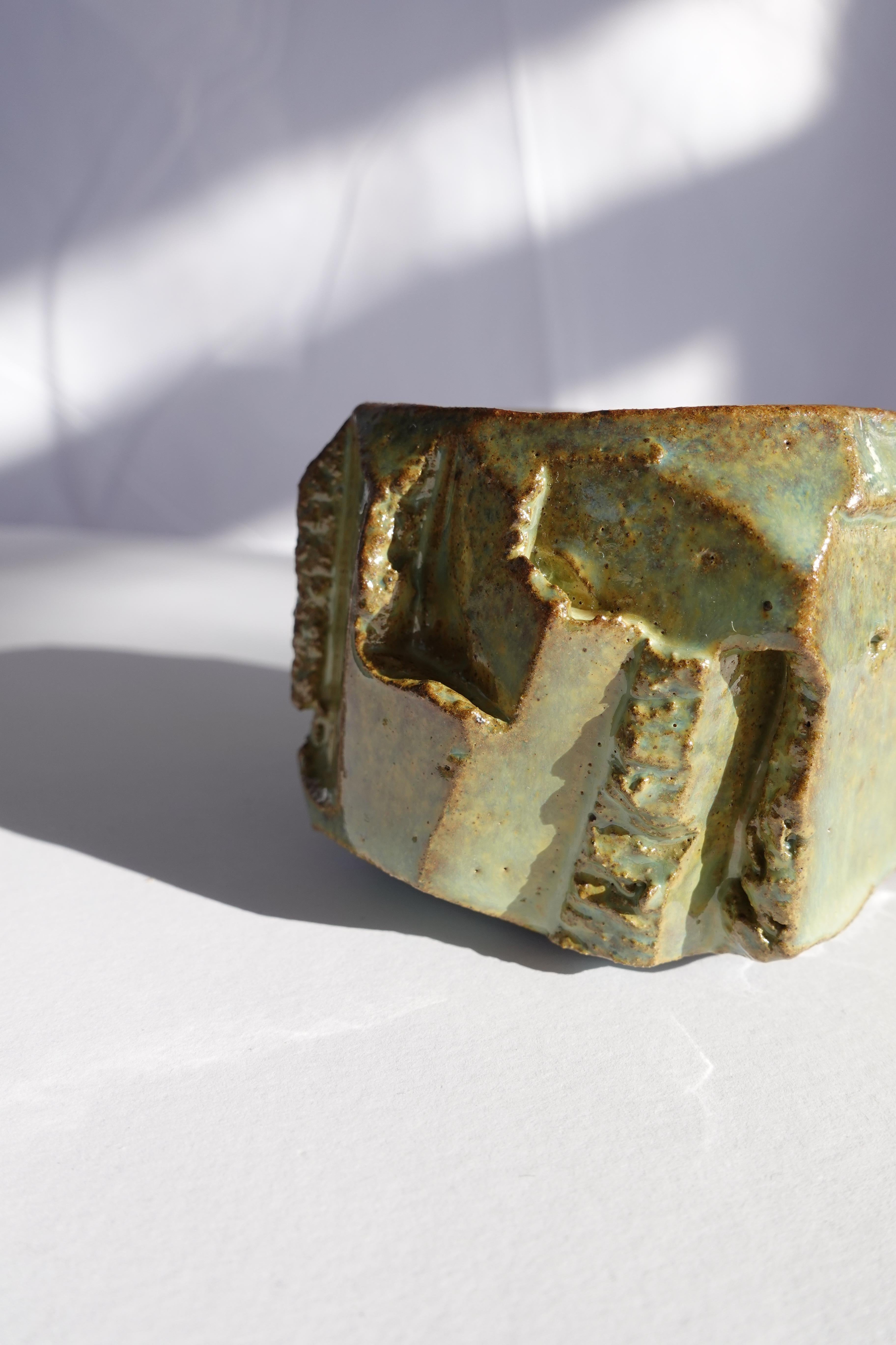 Coupe sculptée Kurinuki par Audrey Vo Van - Grès - Wabi-Sabi en vente 5