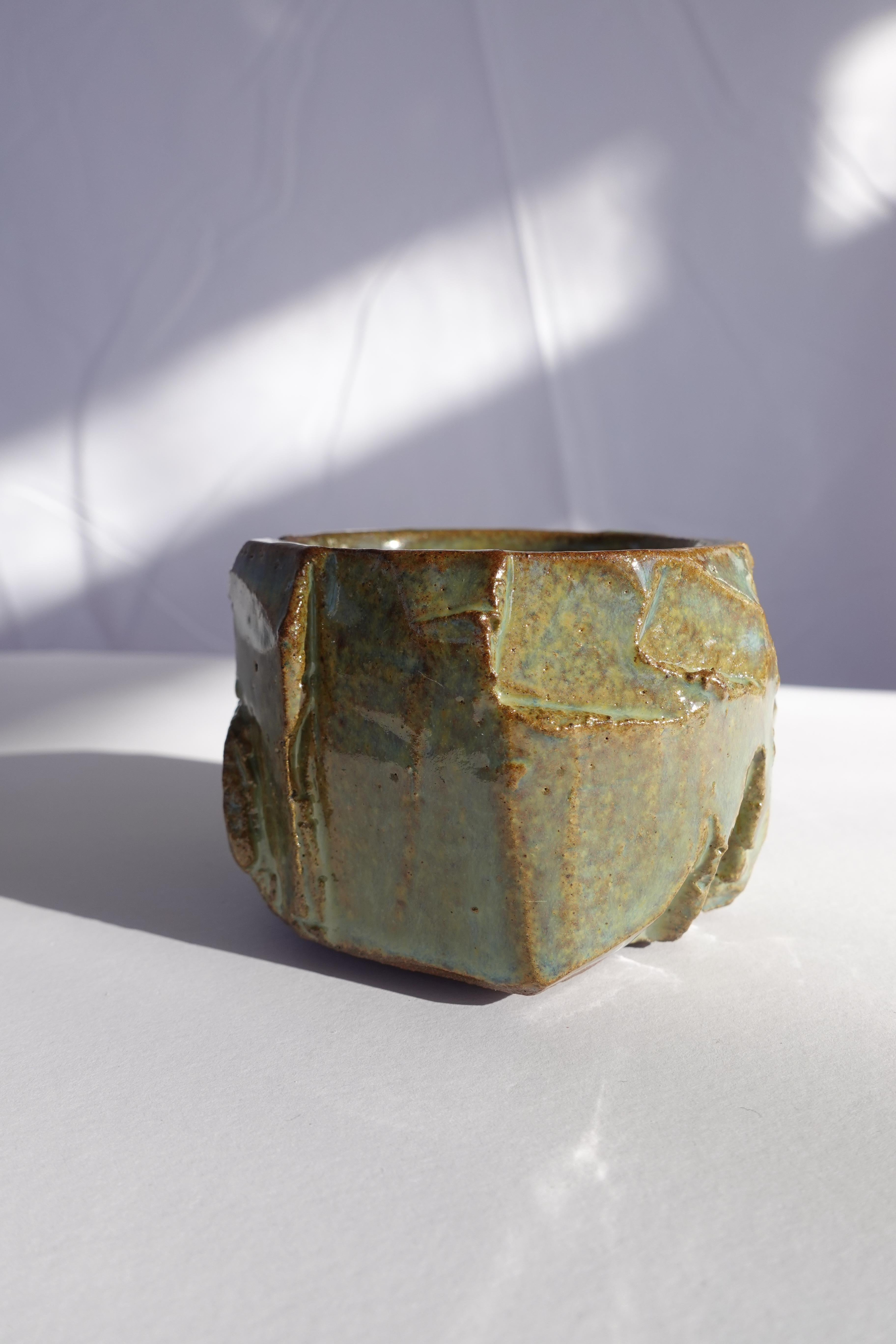 Coupe sculptée Kurinuki par Audrey Vo Van - Grès - Wabi-Sabi en vente 6