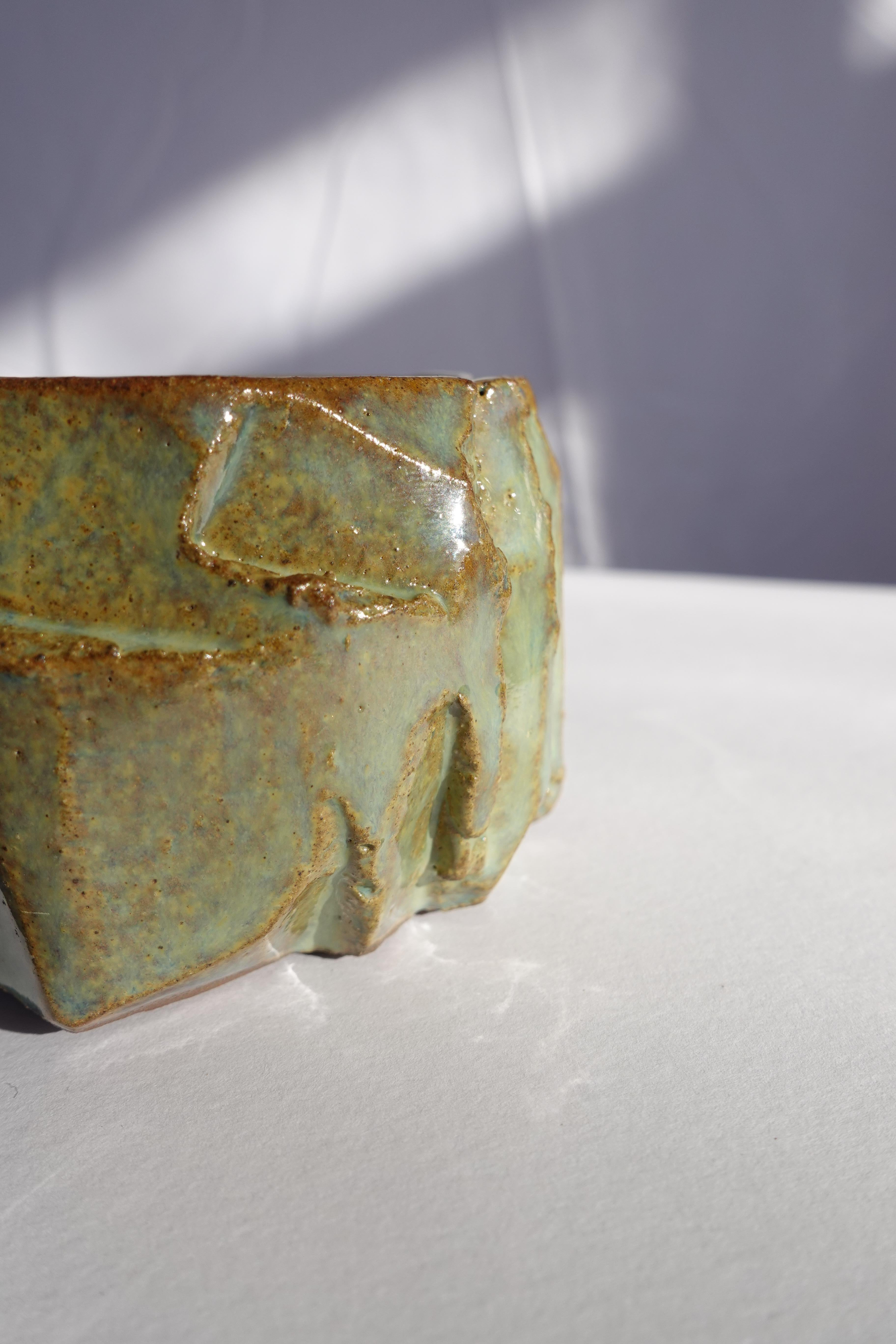 Coupe sculptée Kurinuki par Audrey Vo Van - Grès - Wabi-Sabi en vente 7