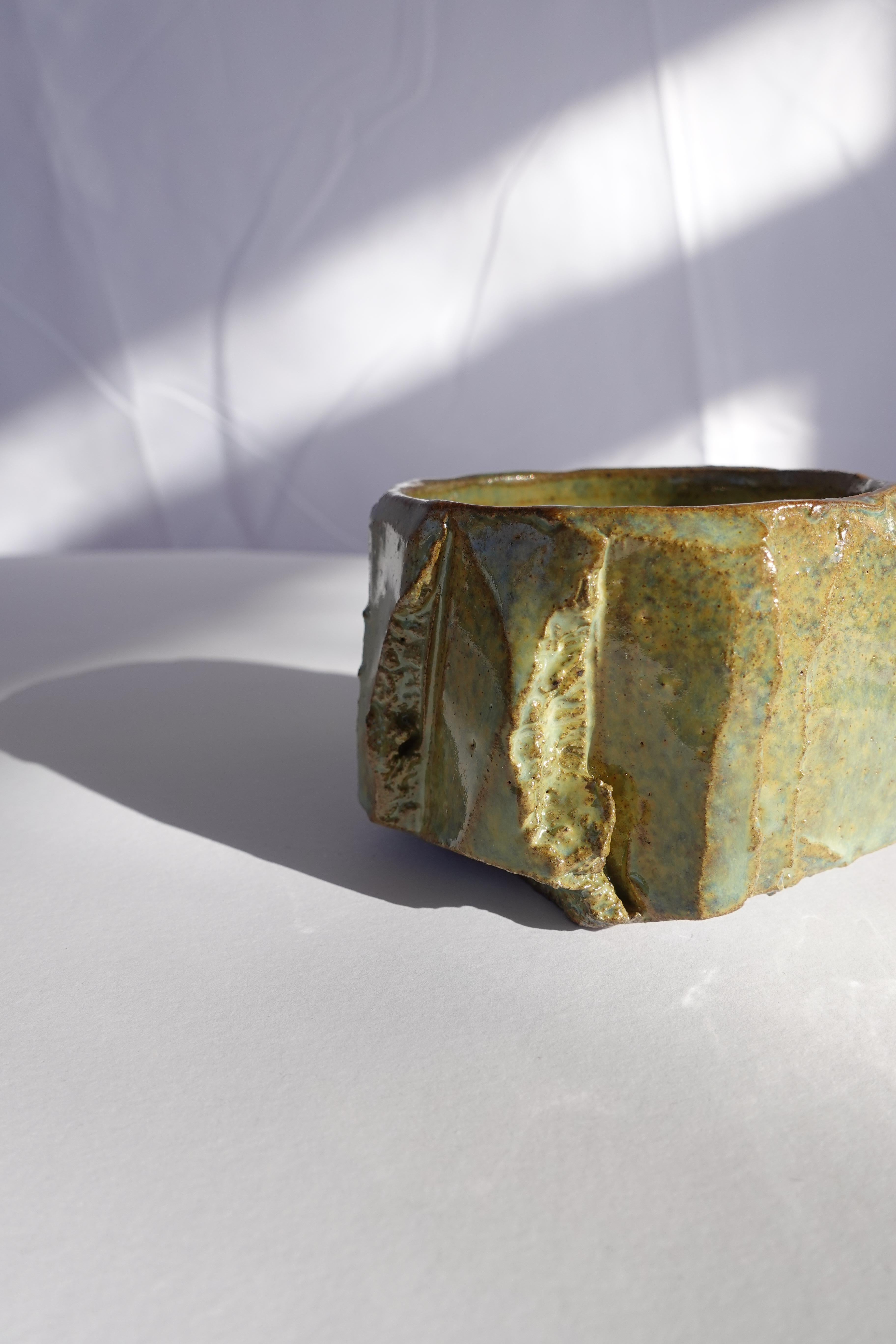 Coupe sculptée Kurinuki par Audrey Vo Van - Grès - Wabi-Sabi en vente 7