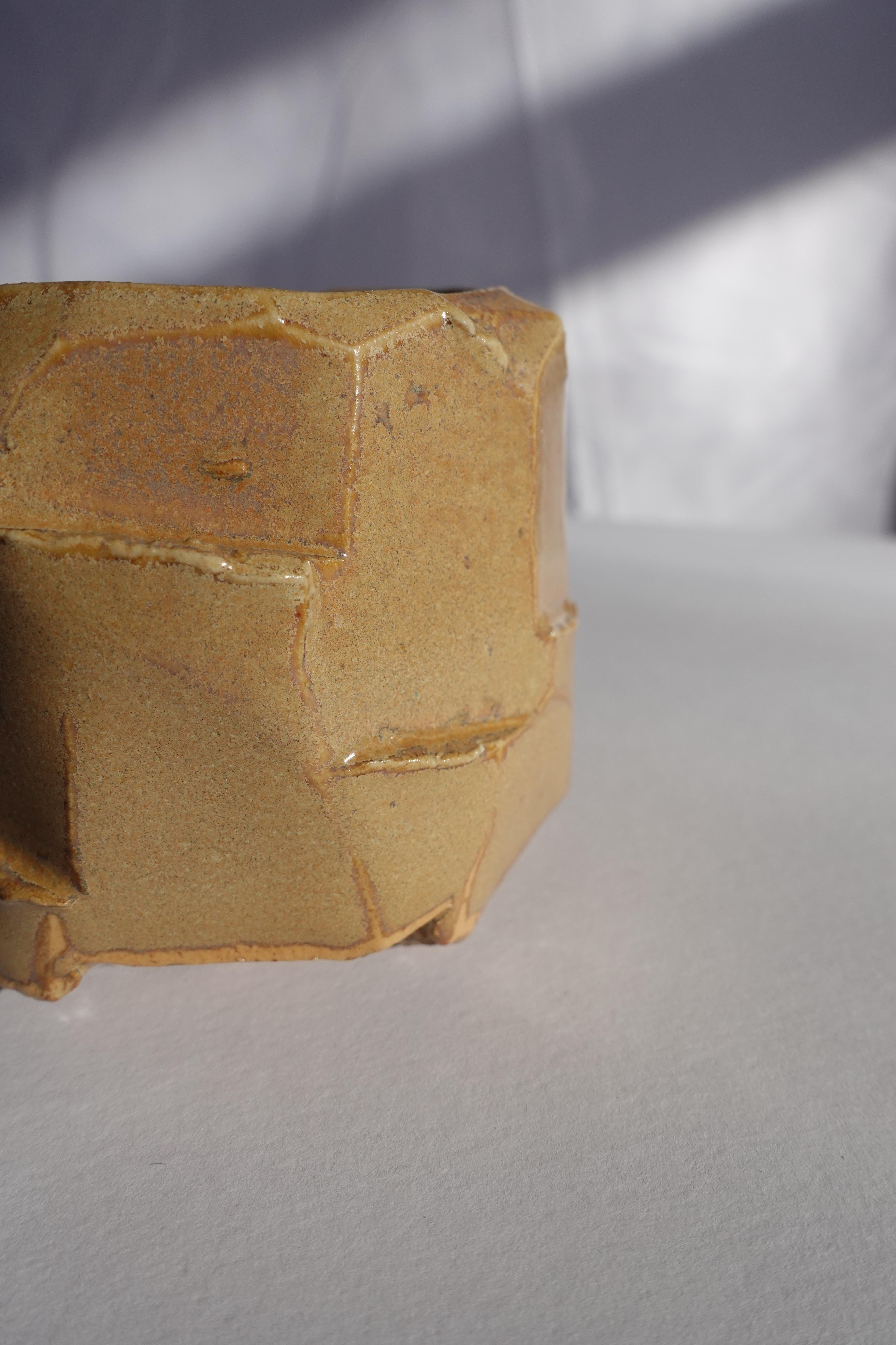 Coupe sculptée Kurinuki par Audrey Vo Van - Grès - Wabi-Sabi en vente 7