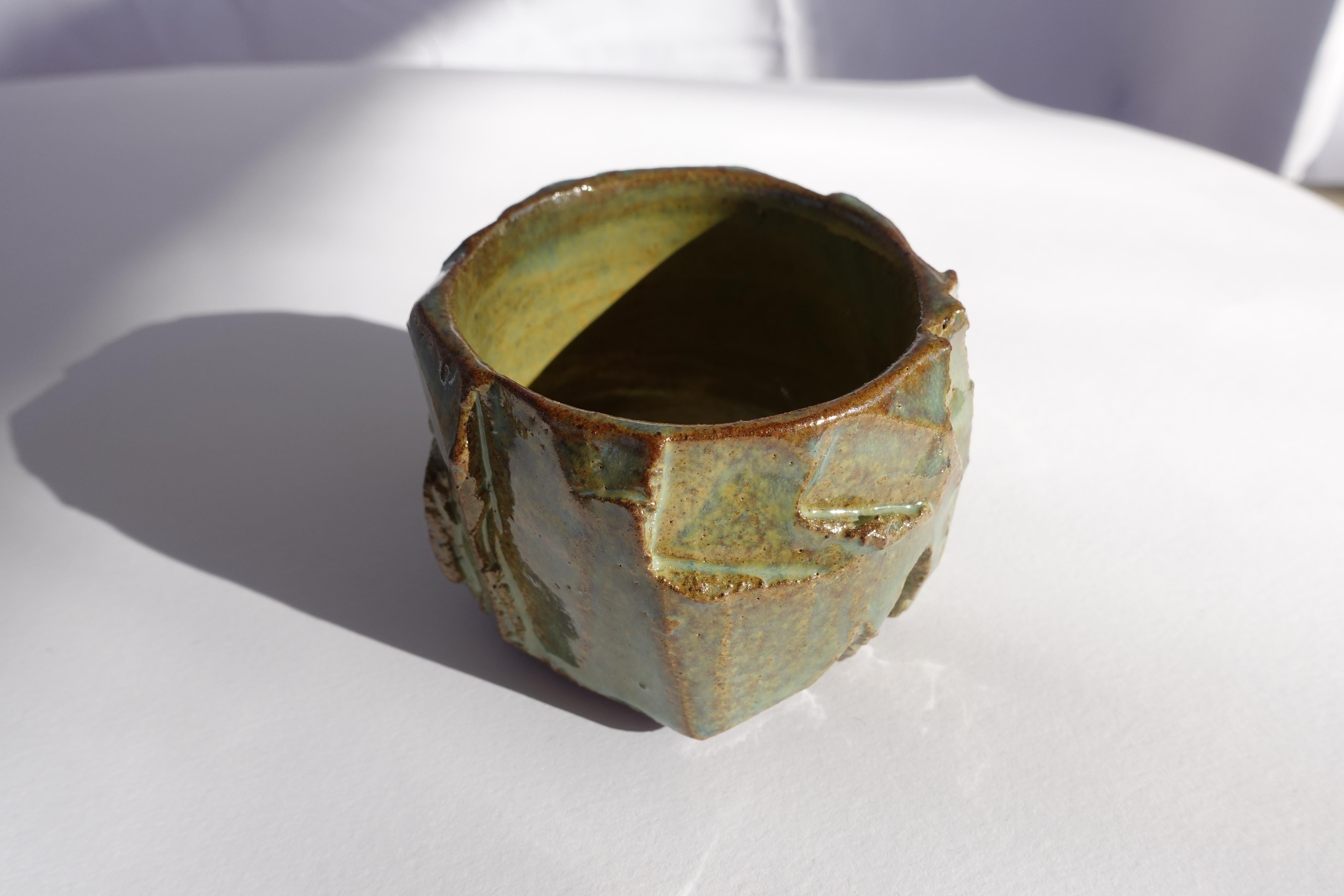 Coupe sculptée Kurinuki par Audrey Vo Van - Grès - Wabi-Sabi en vente 8