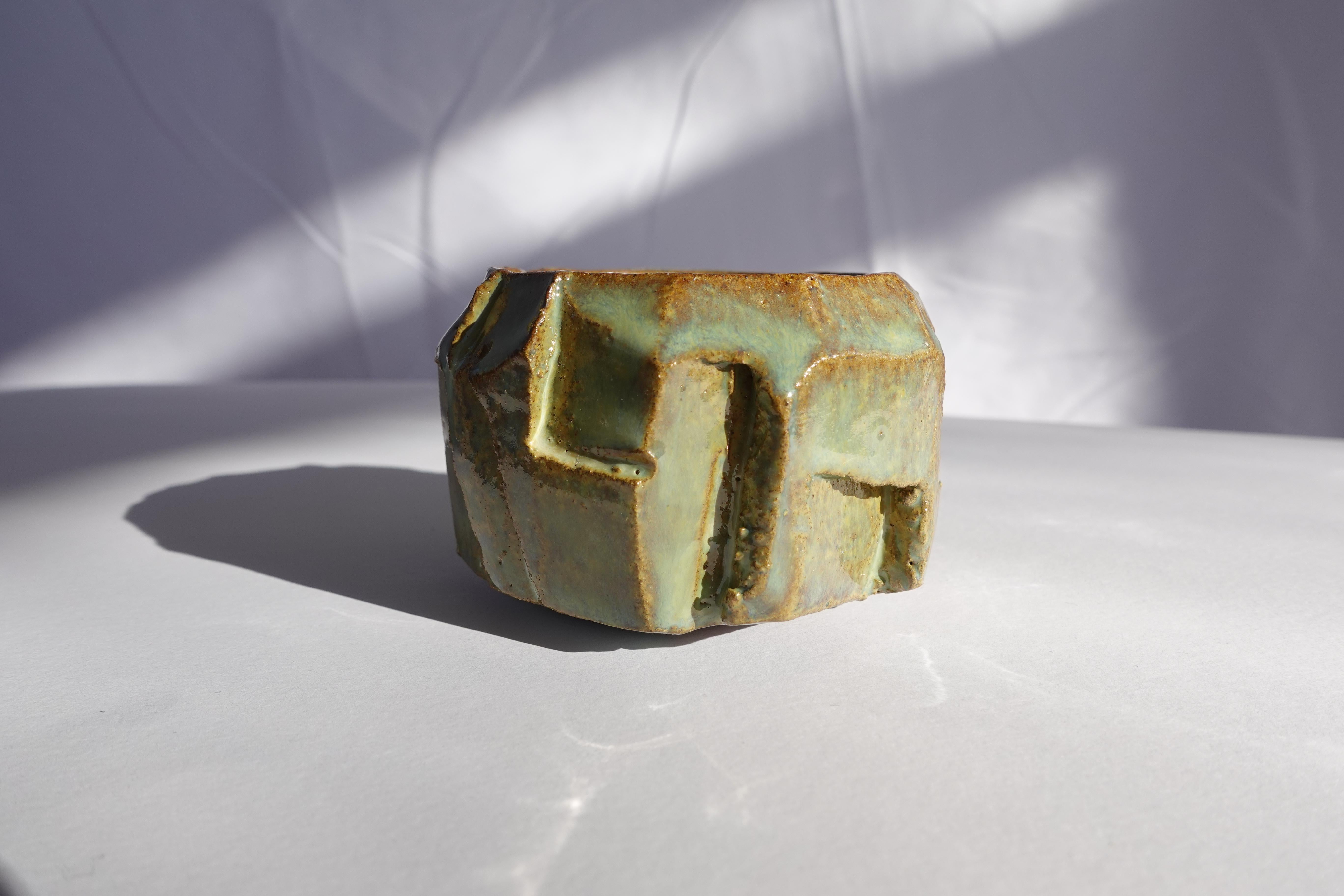 Coupe sculptée Kurinuki par Audrey Vo Van - Grès - Wabi-Sabi en vente 8