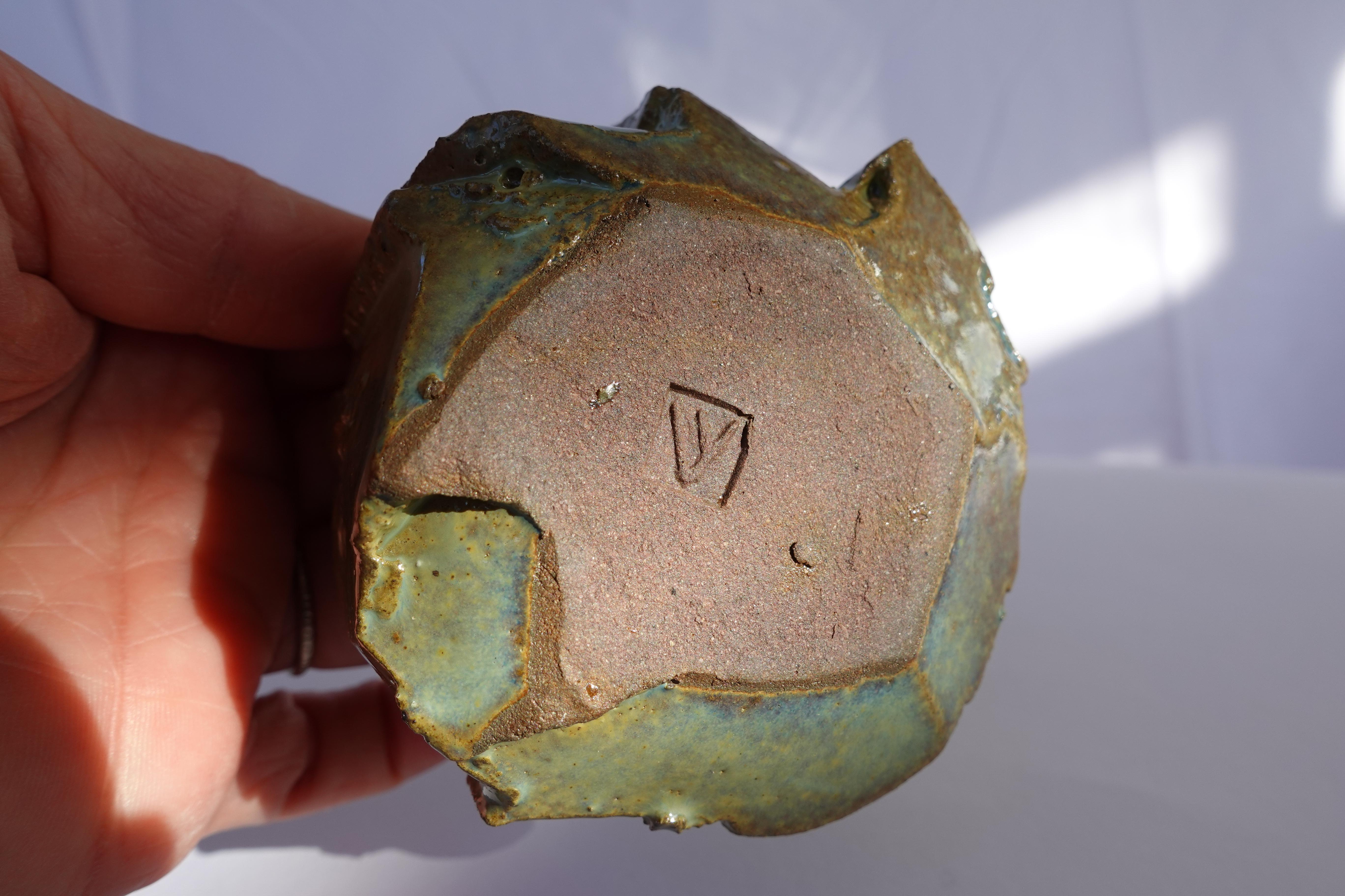 Coupe sculptée Kurinuki par Audrey Vo Van - Grès - Wabi-Sabi en vente 9