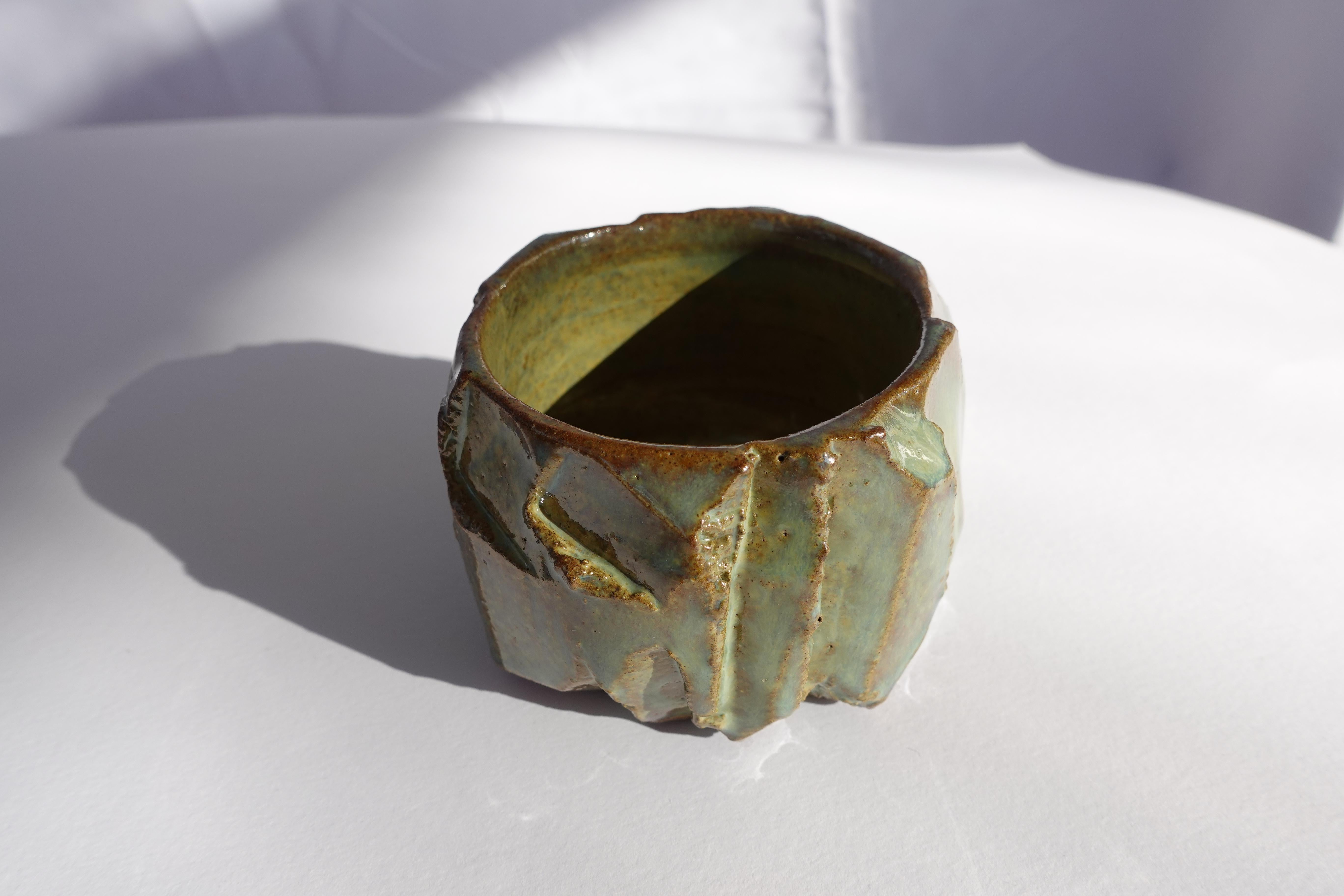 Coupe sculptée Kurinuki par Audrey Vo Van - Grès - Wabi-Sabi en vente 9