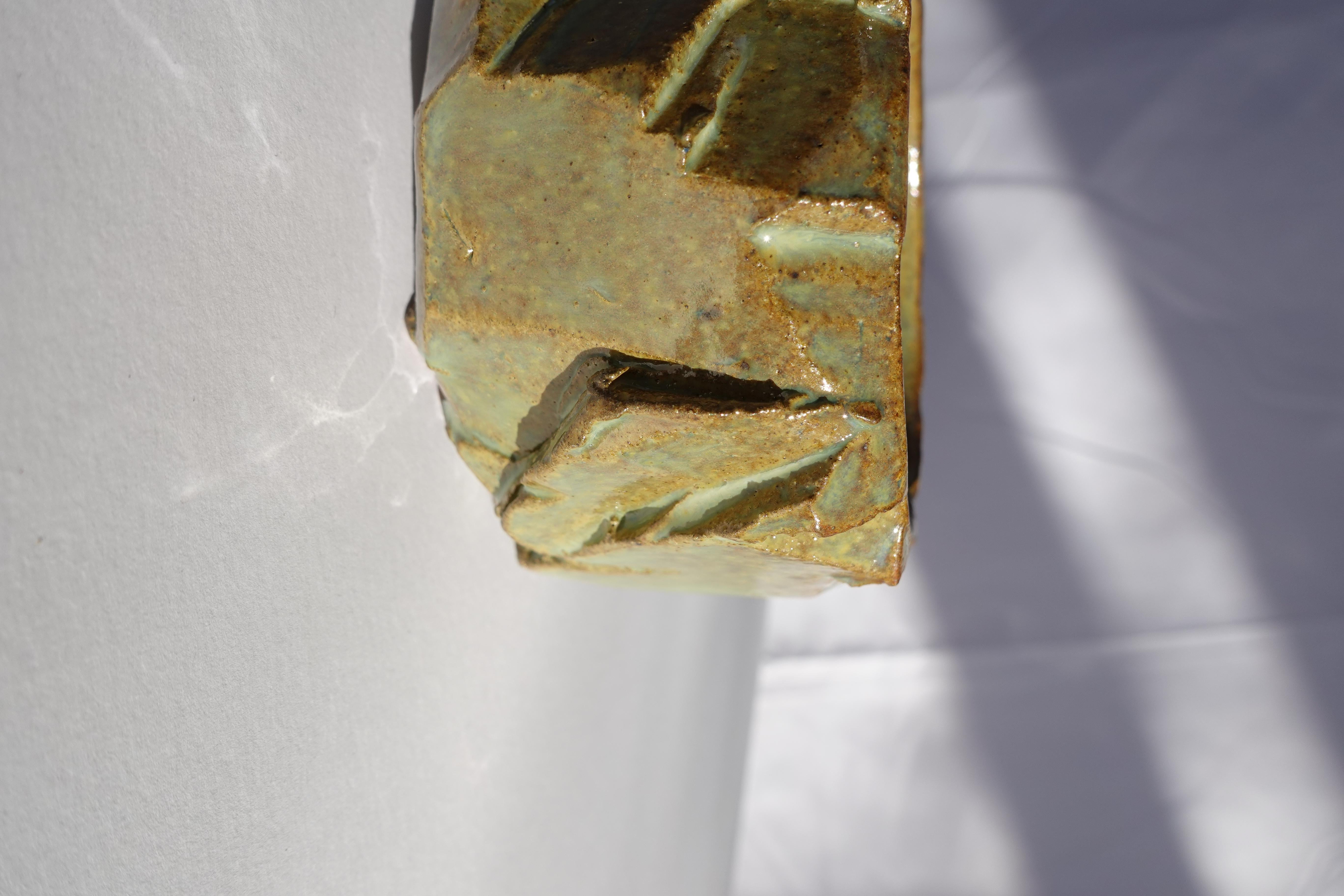 Coupe sculptée Kurinuki par Audrey Vo Van - Grès - Wabi-Sabi en vente 10