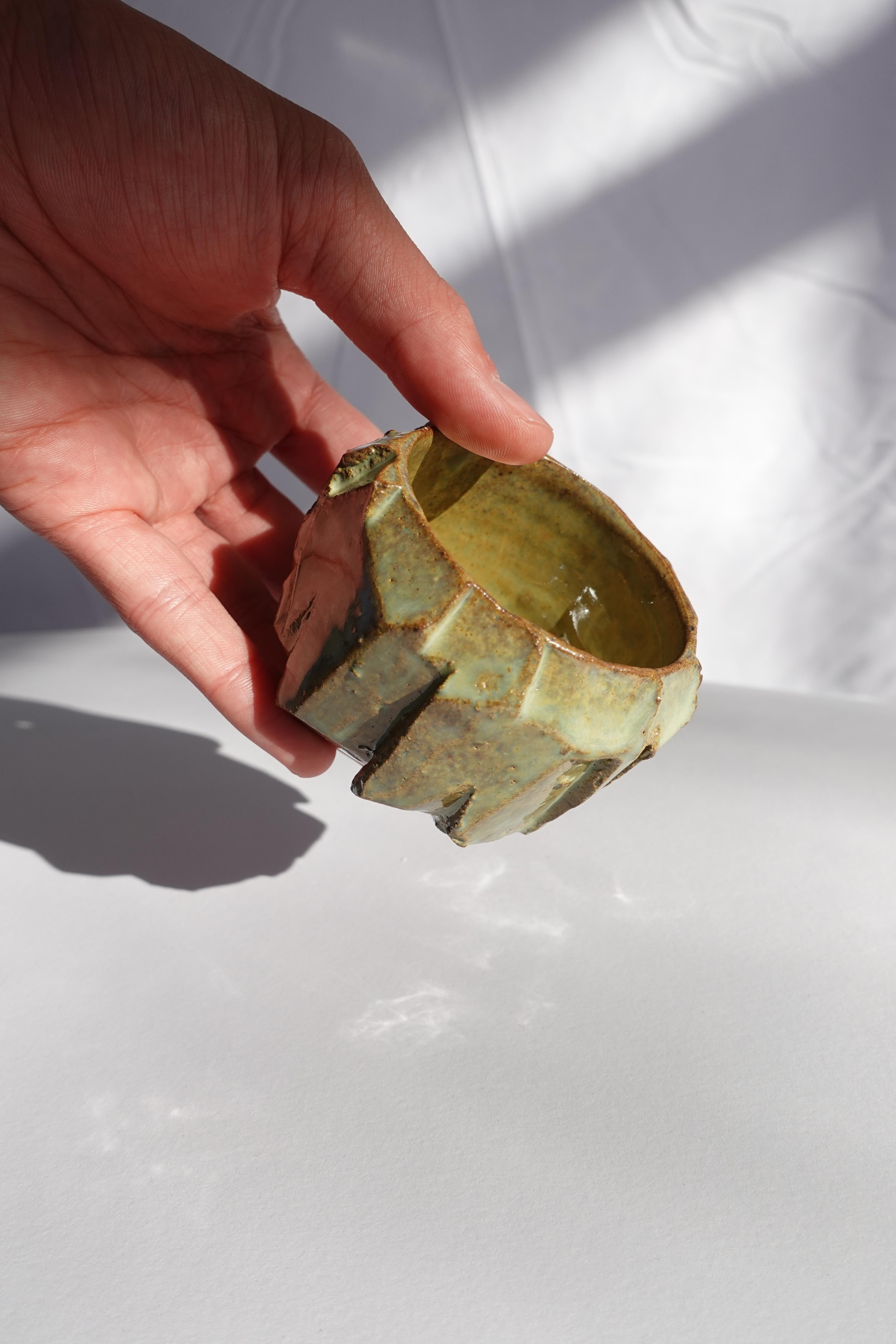 Coupe sculptée Kurinuki par Audrey Vo Van - Grès - Wabi-Sabi en vente 10