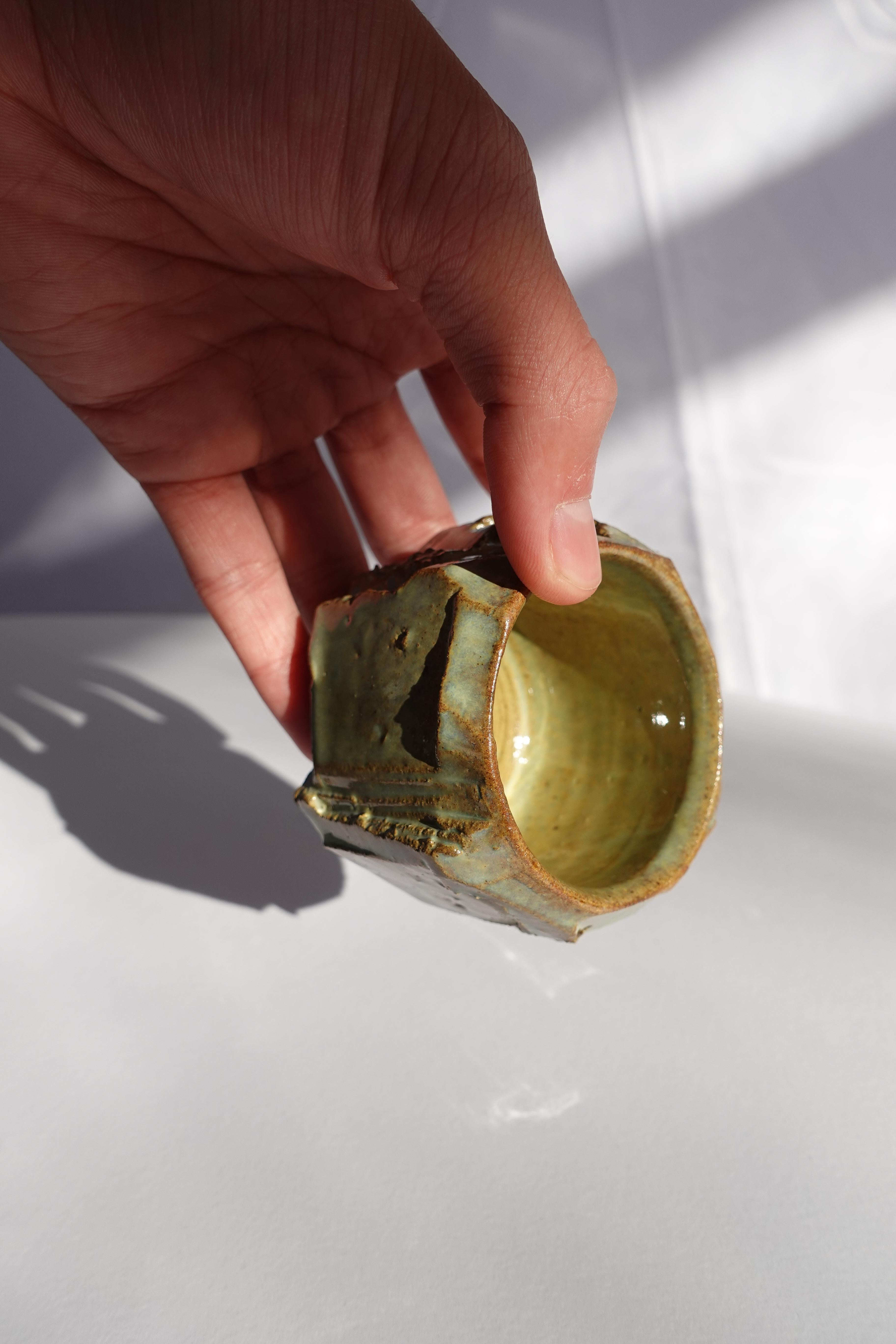 Coupe sculptée Kurinuki par Audrey Vo Van - Grès - Wabi-Sabi en vente 11