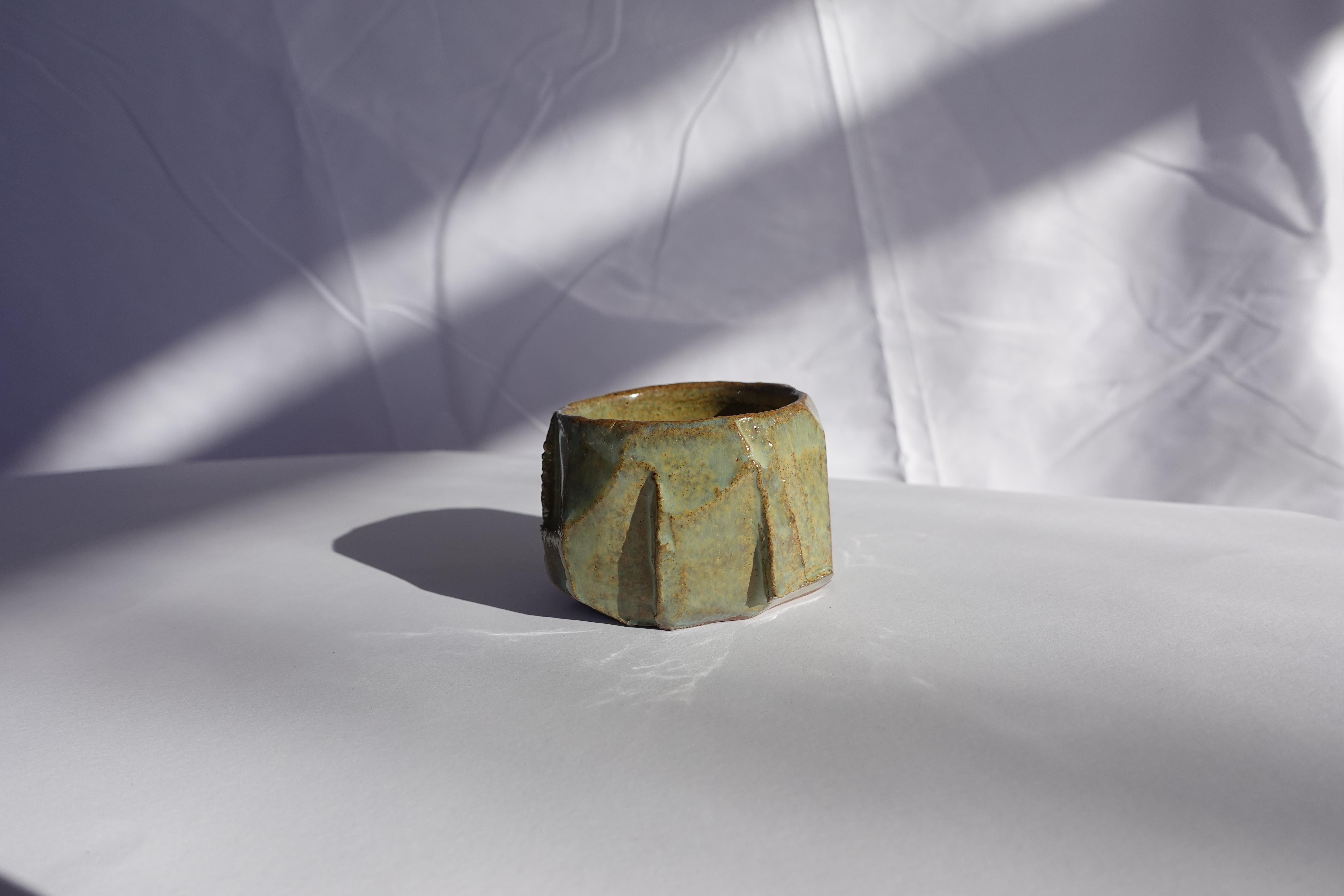 Coupe sculptée Kurinuki par Audrey Vo Van - Grès - Wabi-Sabi en vente 12