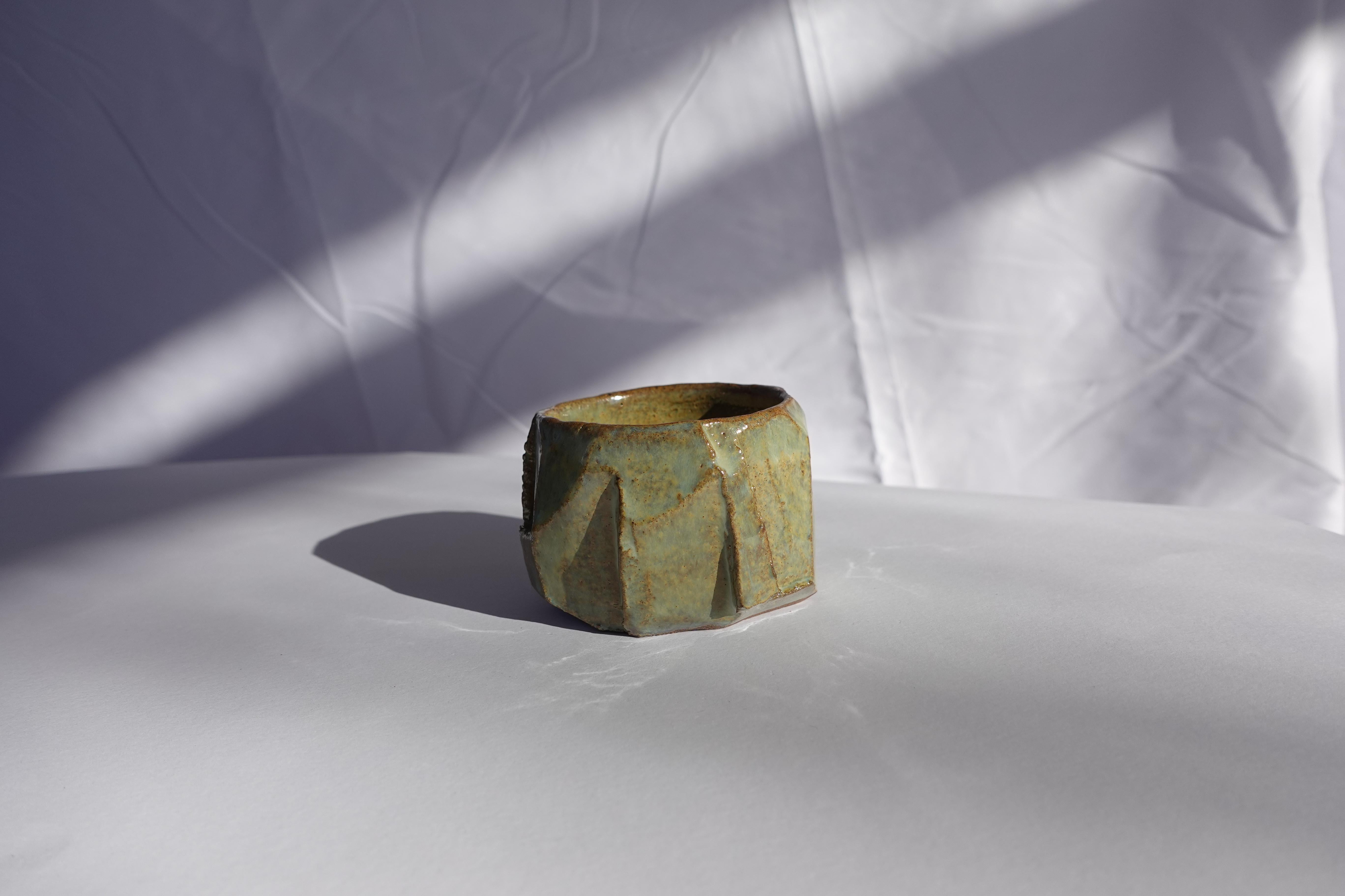 Coupe sculptée Kurinuki par Audrey Vo Van - Grès - Wabi-Sabi en vente 1