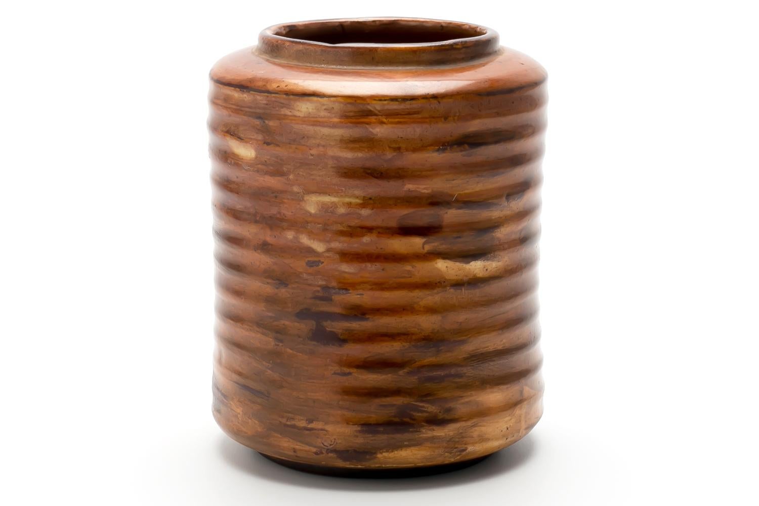 
Kurt Ekholm was one of the most important persons in the early days of Arabia and, by extension, the Finnish art industry.
He studied ceramic design at Tekniska Skolan (now Konstfack) in Stockholm, where he gained an internship under Gunnar Nylund,