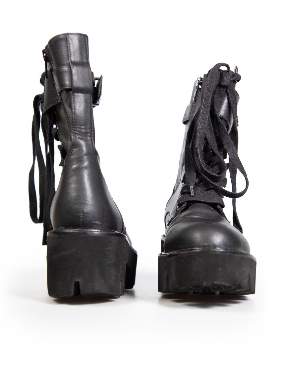 Noir Kurt Geiger Bottes de combat en cuir végétal noir Taille IT 39 en vente