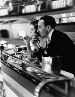 Vintage "Dining Out" by Kurt Hutton/Picture Post/Hulton Archive