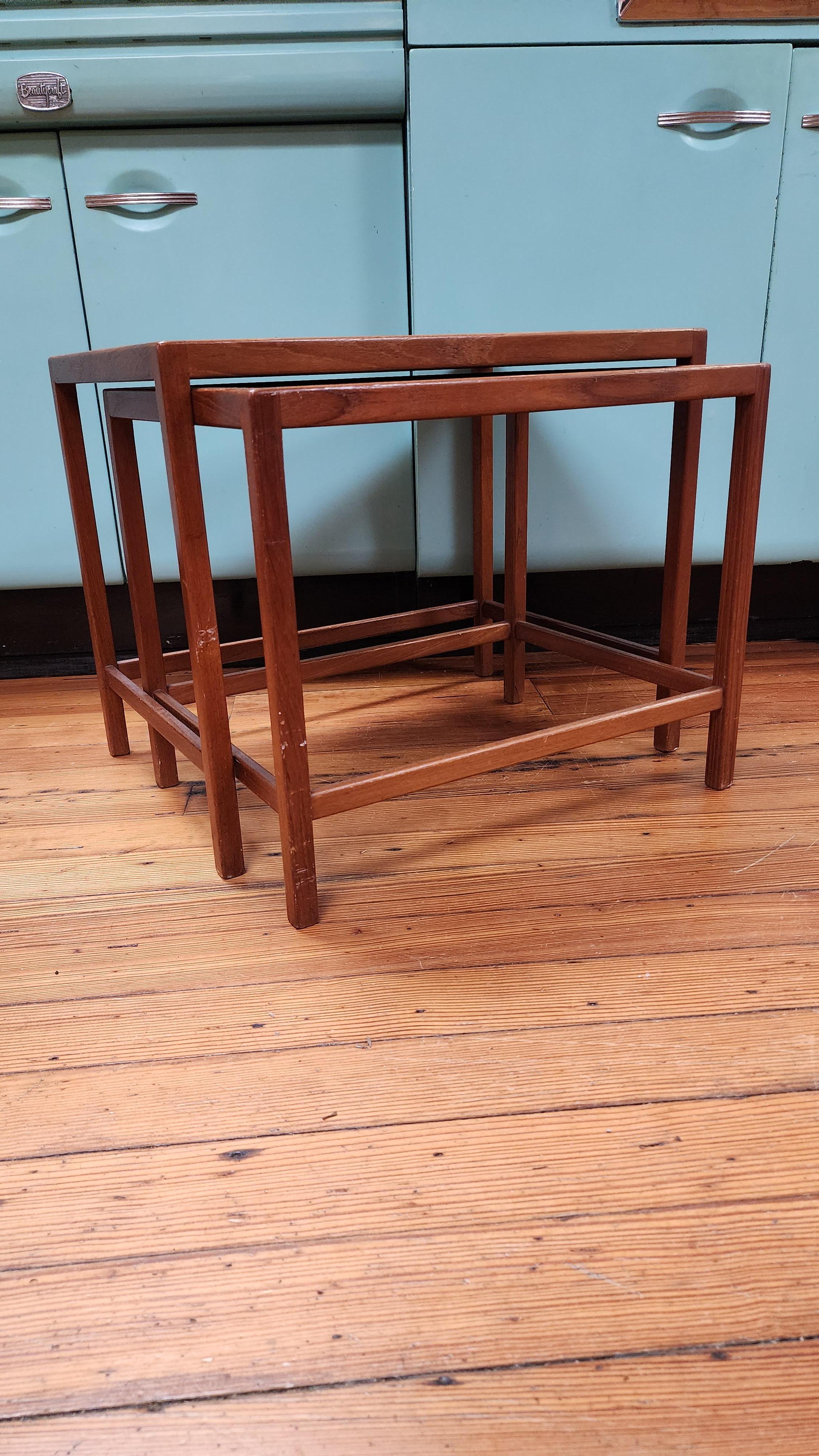 20th Century Kurt Oestervig Danish Teak and Enamel Nesting Tables Set of 2 For Sale