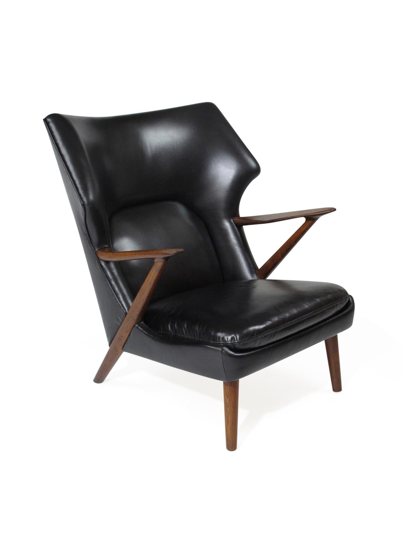 Kurt Olsen Danish Rosewood Black Leather Bear Chair In Excellent Condition For Sale In Oakland, CA