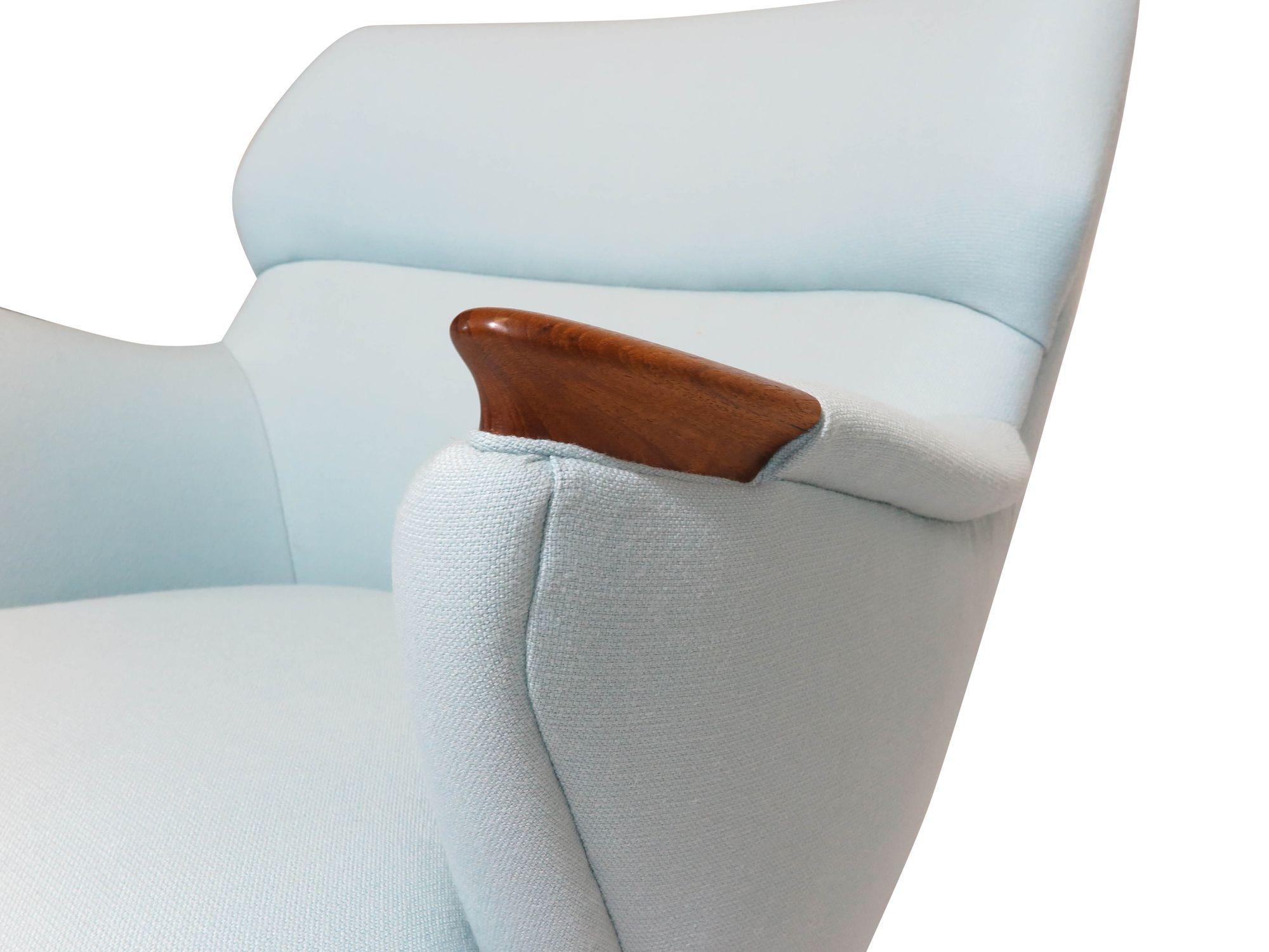Kurt Olsen for Andersen & Bohm Mid-century Danish Lounge Chairs For Sale 4