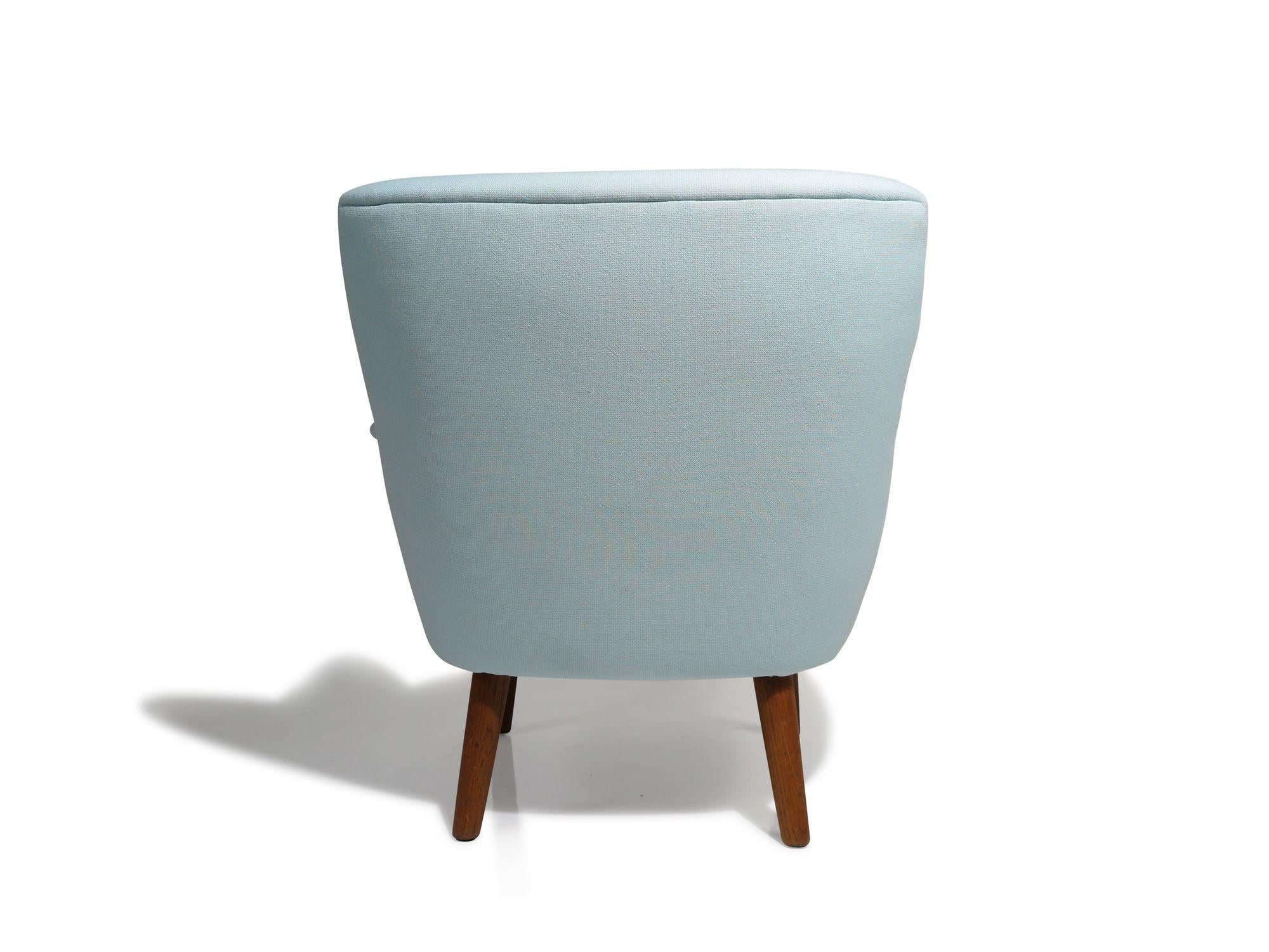 Kurt Olsen for Andersen & Bohm Mid-century Danish Lounge Chairs For Sale 2