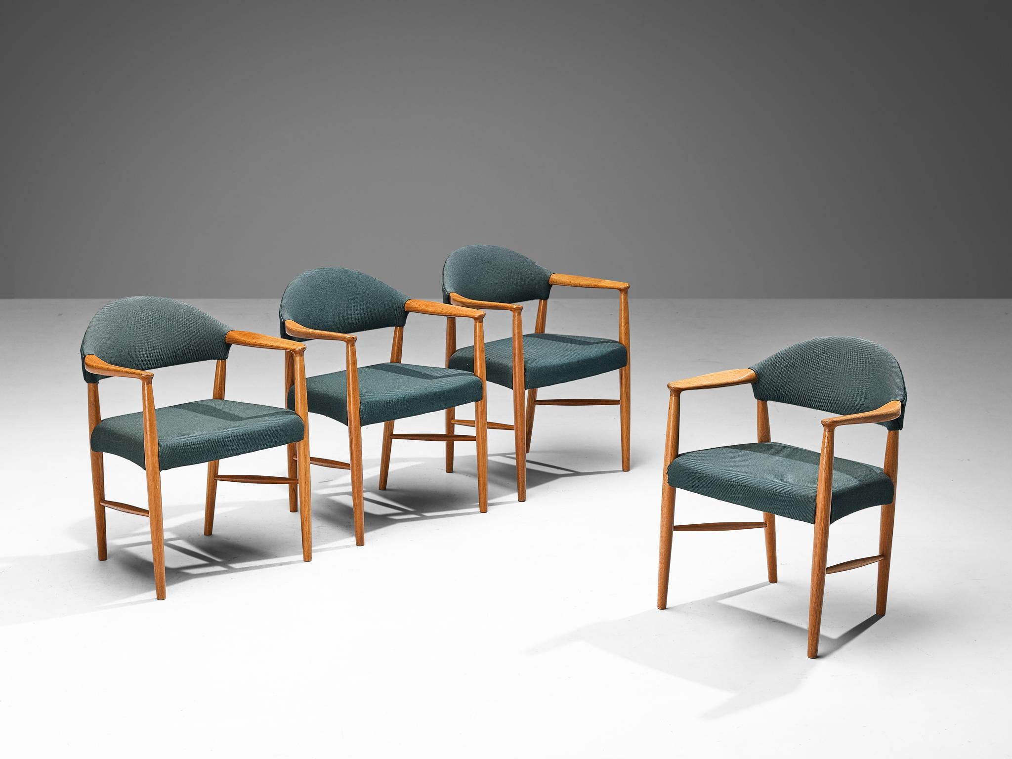 Kurt Olsen for Slagelse Mobelvaerk, set of four '223' dining or armchairs, fabric, teak, Denmark, 1960s

Set of four dining or armchairs designed by Kurt Olsen in the 1960s. These chairs are simplistic and elegant in their execution. The frames of