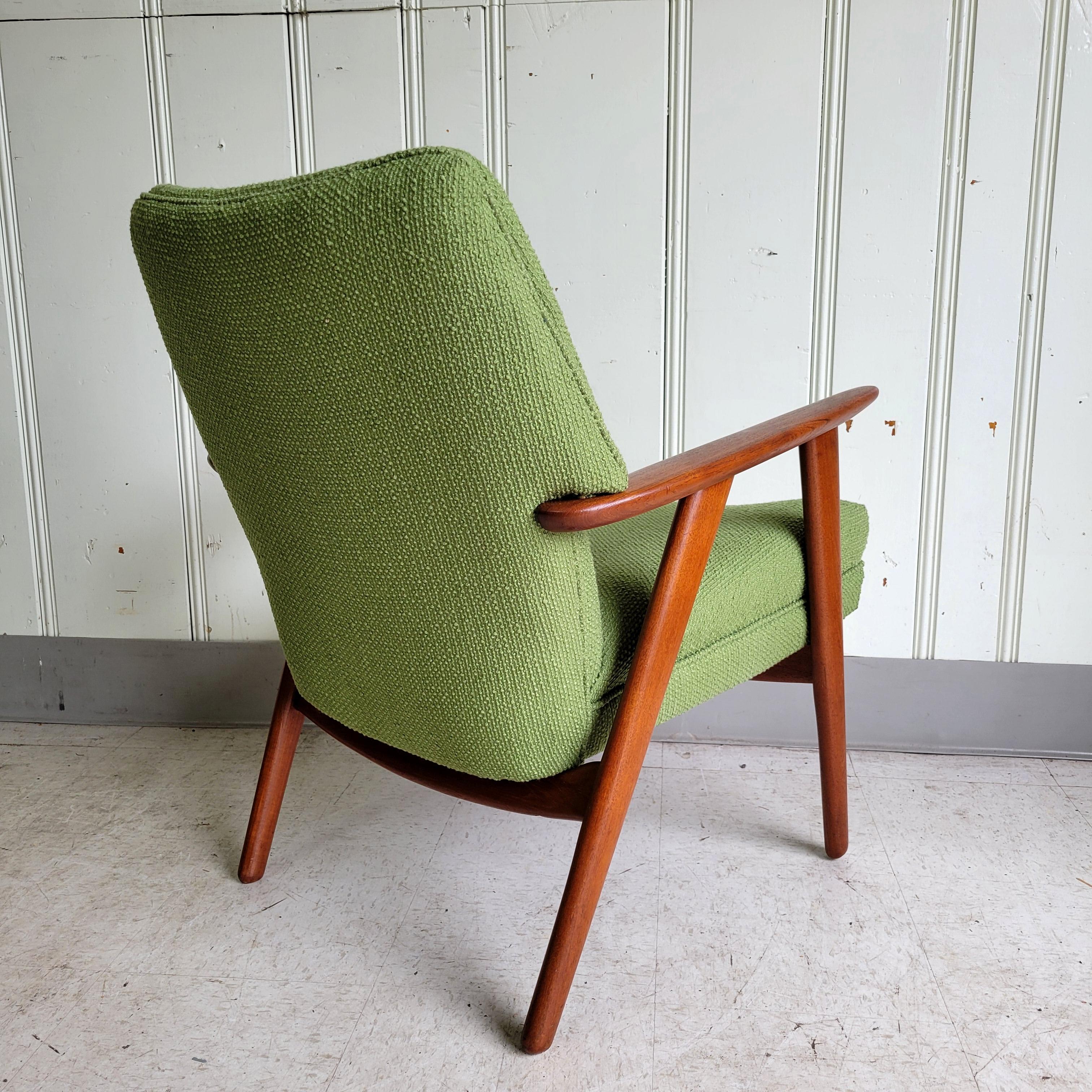 Scandinavian Modern Kurt Olsen for Slagelse Møbelværk Teak Lounge Chair For Sale