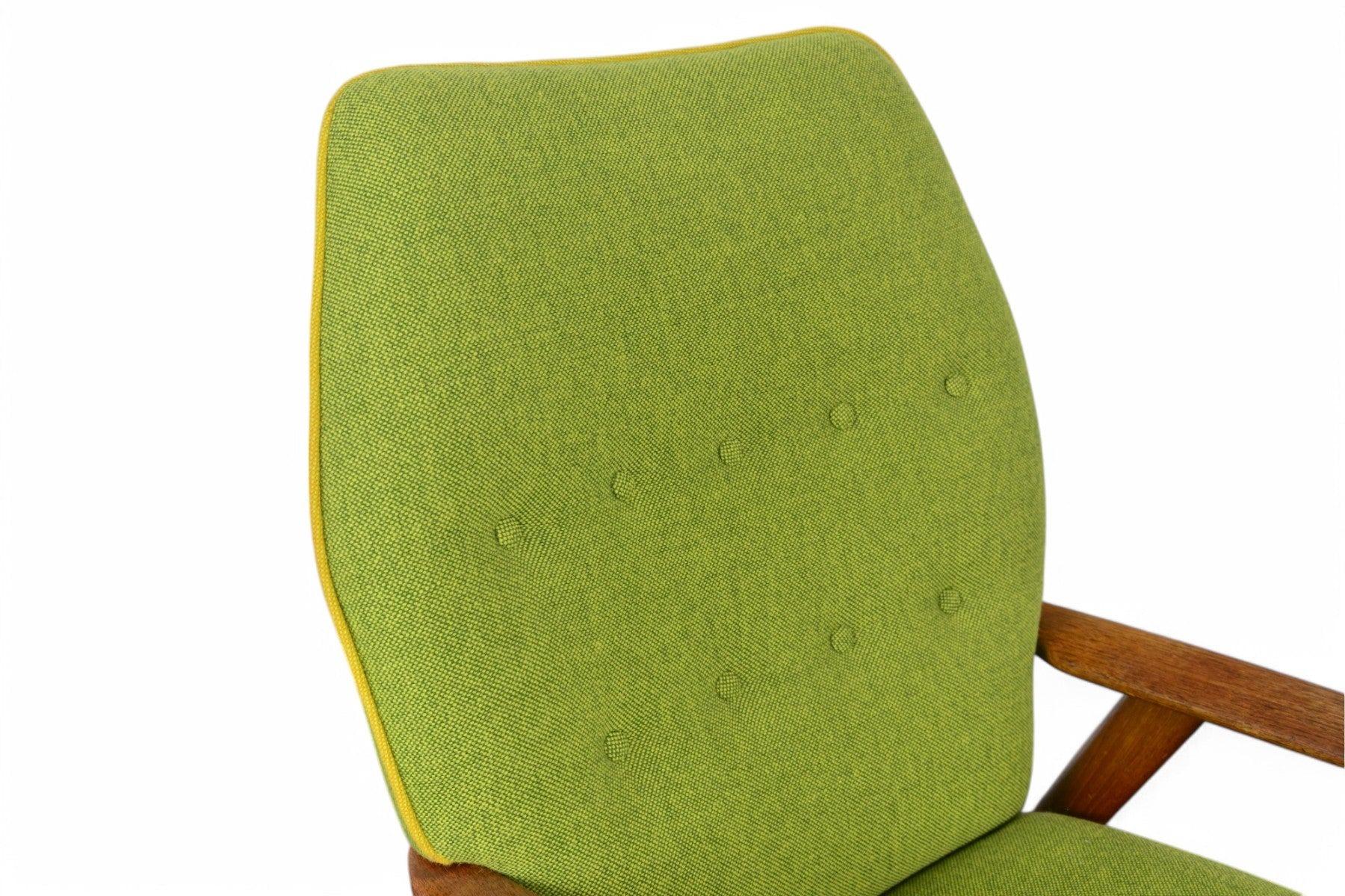 20ième siècle Chaise longue Highback de Kurt Olsen en teck en vente