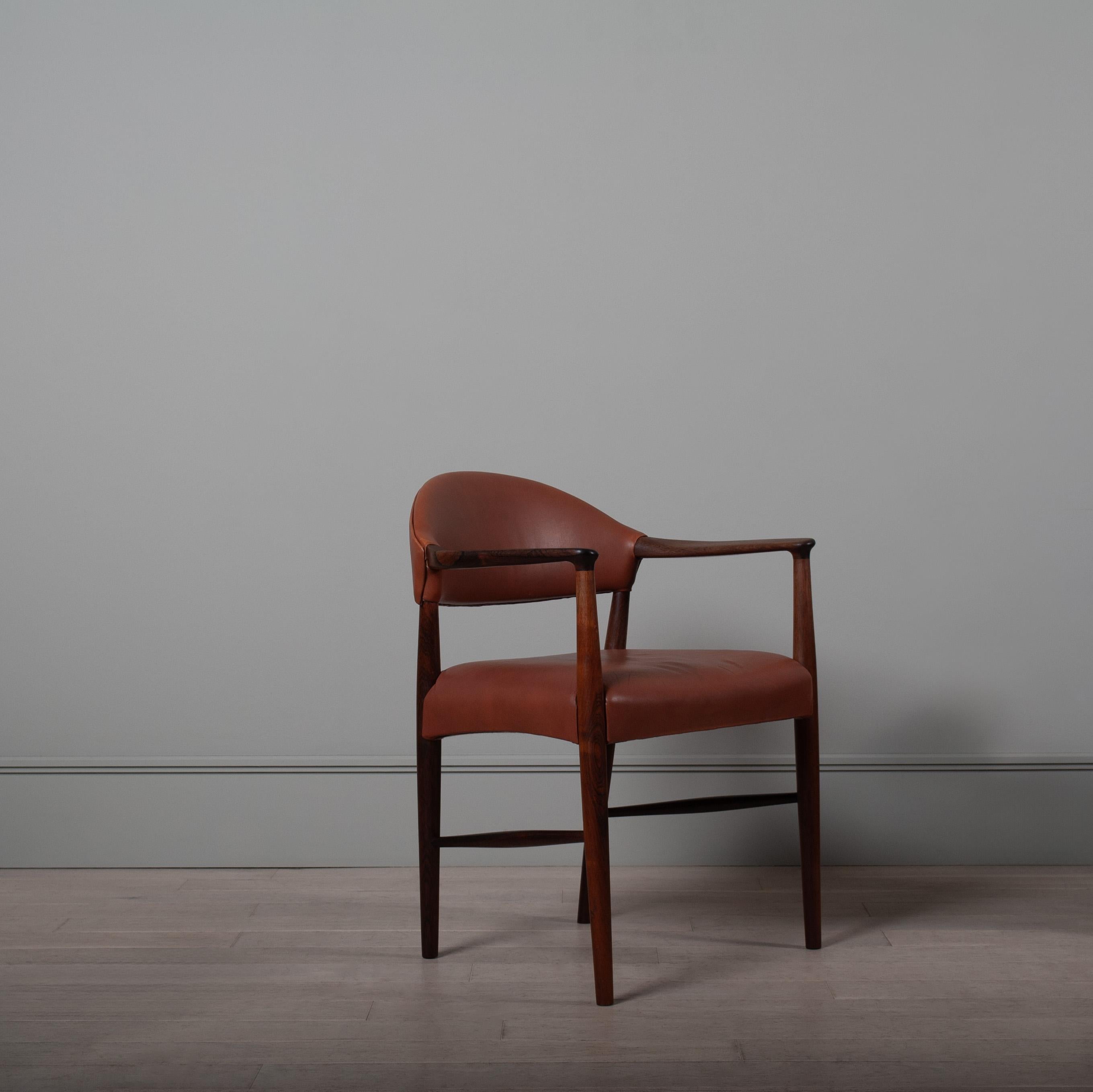 Kurt Olsen Leather Chair In Good Condition For Sale In London, GB