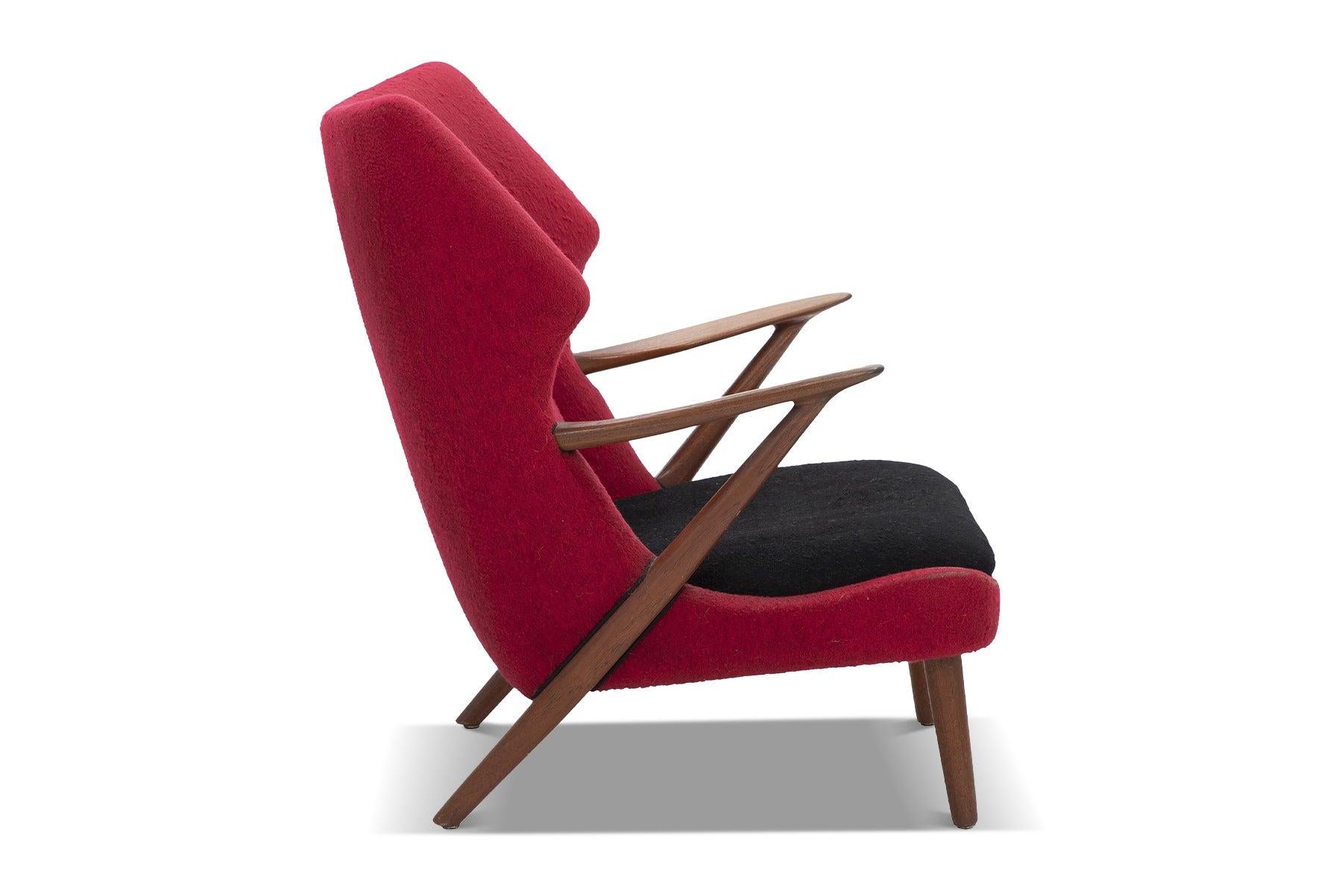 Mid-Century Modern Kurt Olsen Model 221 Wingback Lounge Chair in Teak For Sale