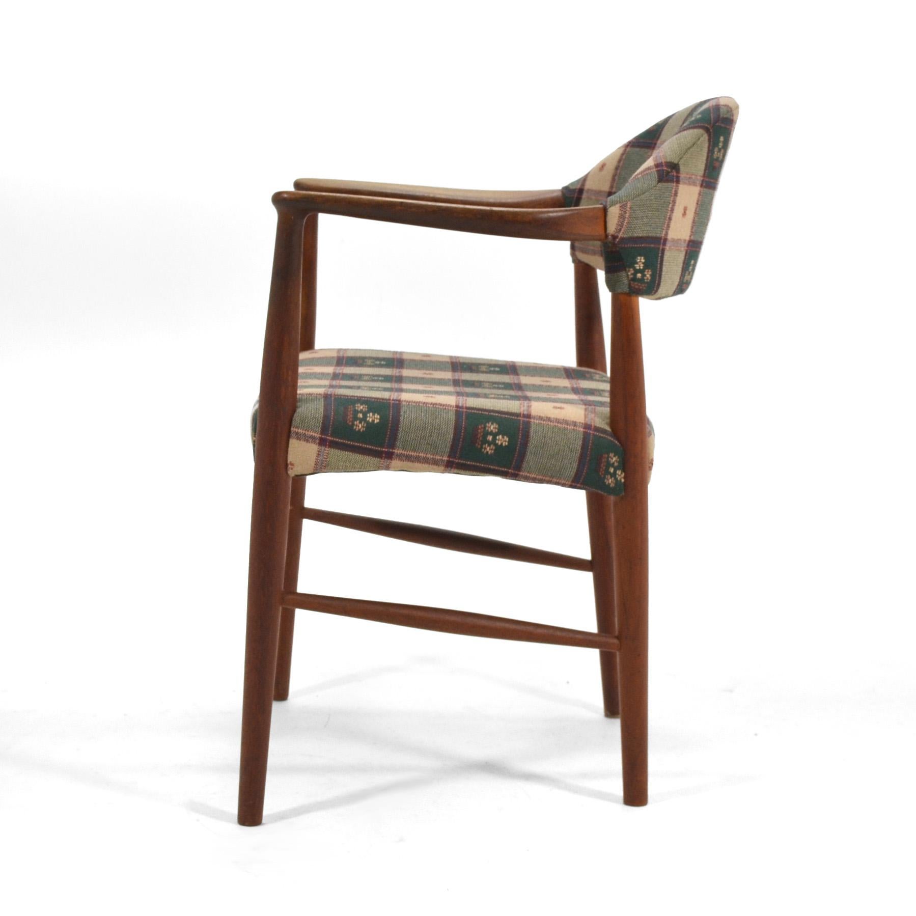 Kurt Olsen Model 223 Teak Armchairs In Good Condition In Highland, IN