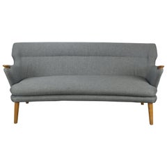 Kurt Olsen 'Papa Bear' Model 220 Sofa by Slagelse Møbevaerk