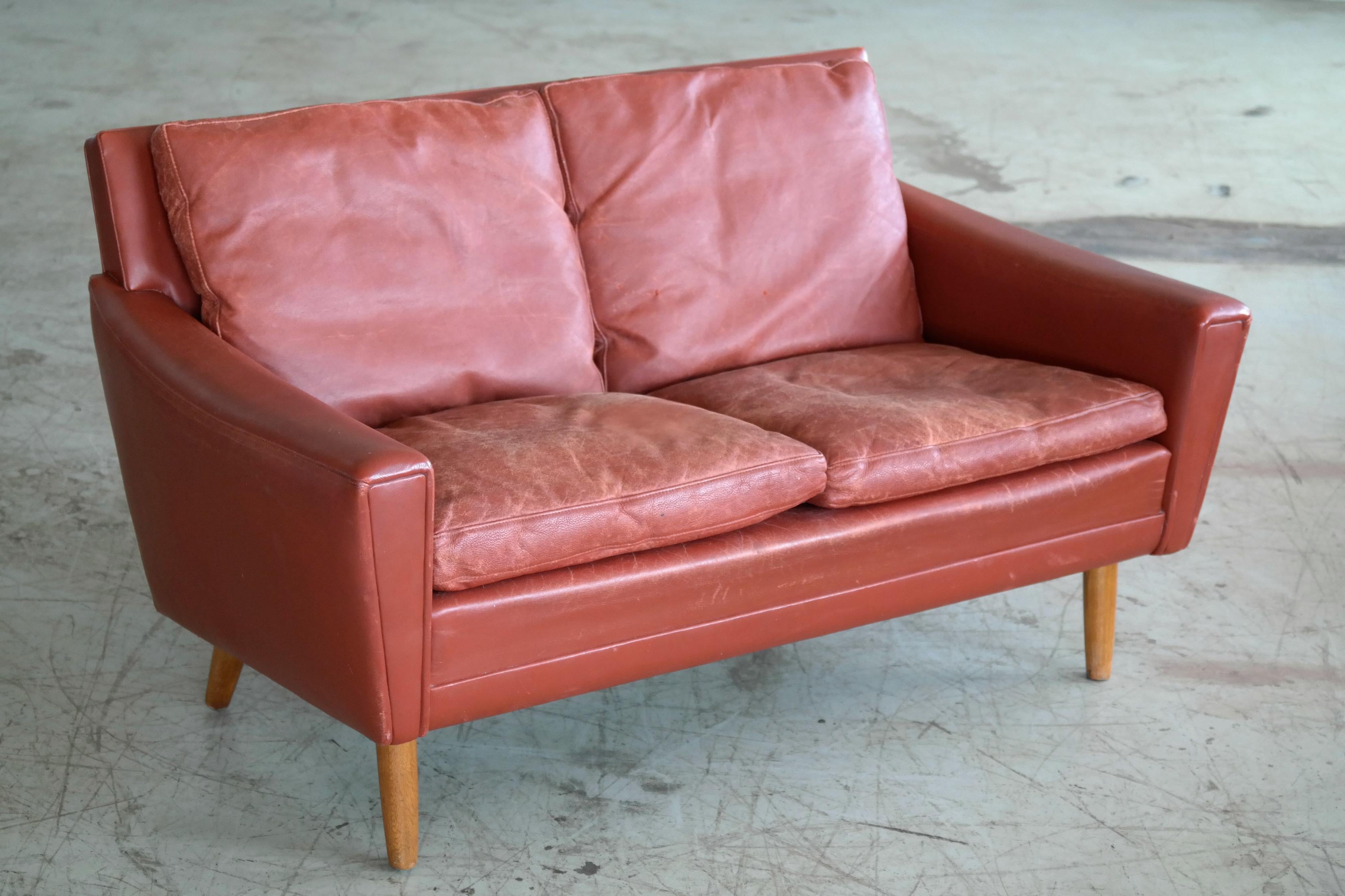 Scandinavian Modern Kurt Ostervig Attributed Love Seat or Settee in Red Leather Denmark 1960s