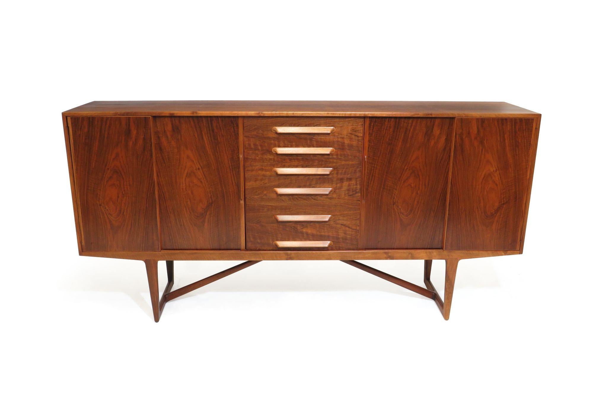 Kurt Ostervig for Brande Mobelfabrik Burled Walnut Cabinet In Excellent Condition For Sale In Oakland, CA