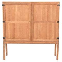Armario alto Kurt Ostervig de roble A/S Randers Dinamarca 1960