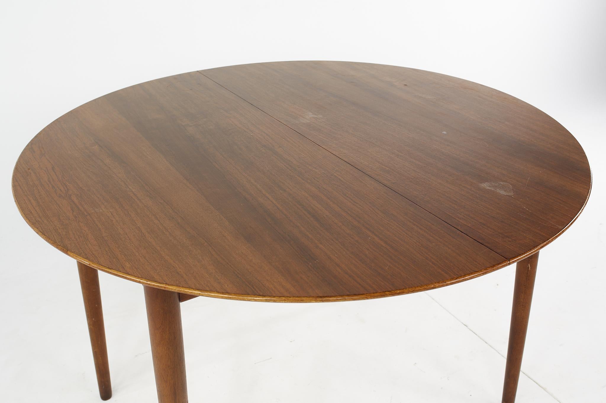 Kurt Ostervig Mid Century Teak Expanding Round Dining Table For Sale 1