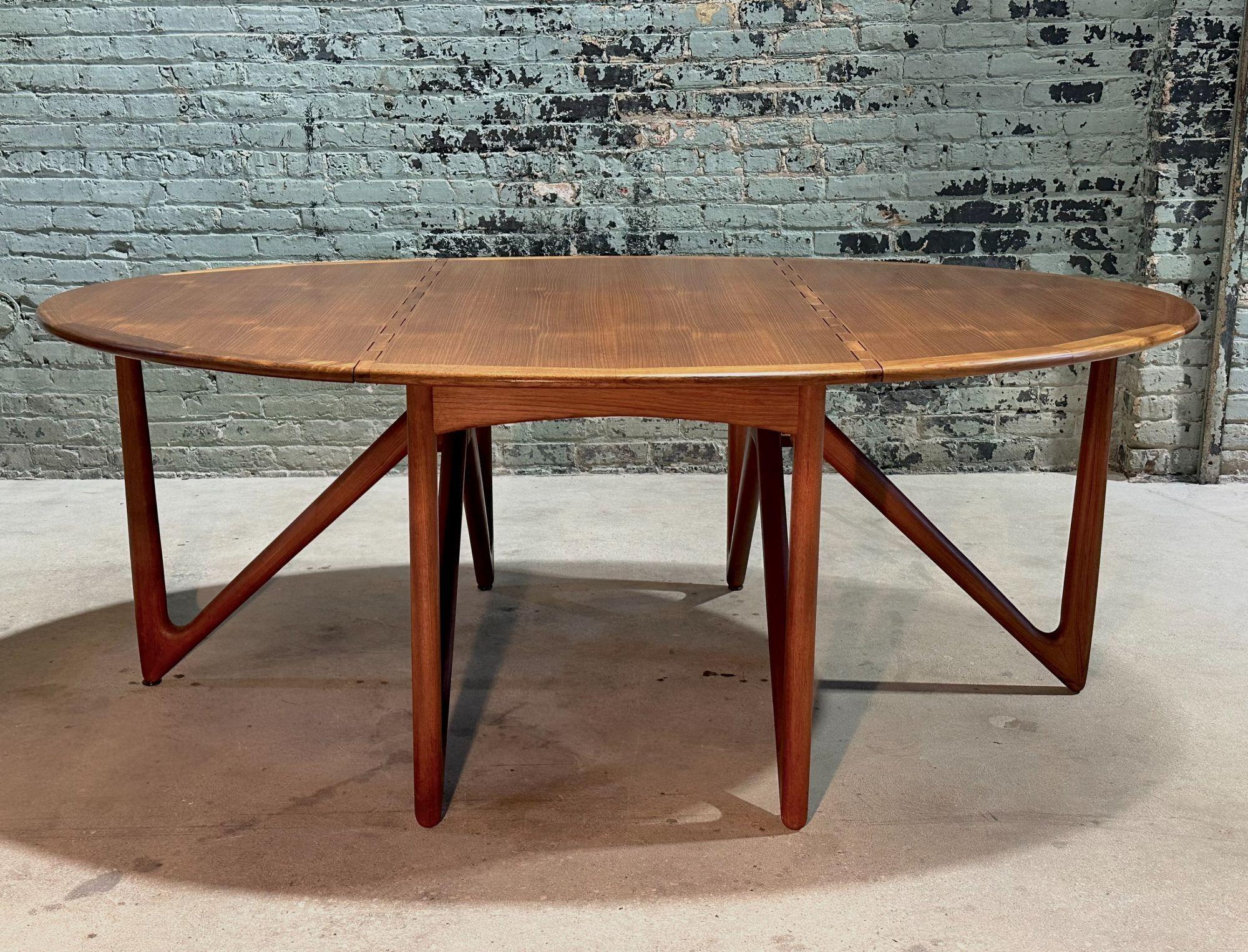 Danois Table de salle à manger en teck de Kurt Ostervig, Danemark 1960 en vente