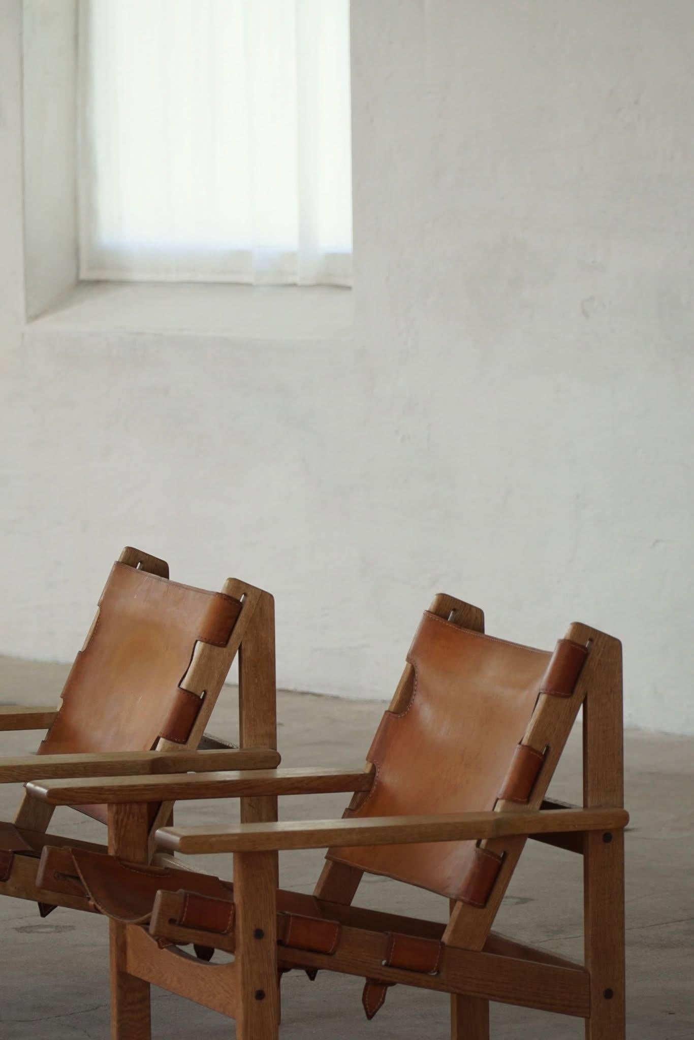 Kurt Østervig, Ein Paar Jagdstühle aus Eiche und Leder, Danish Modern, 1960er Jahre im Angebot 11