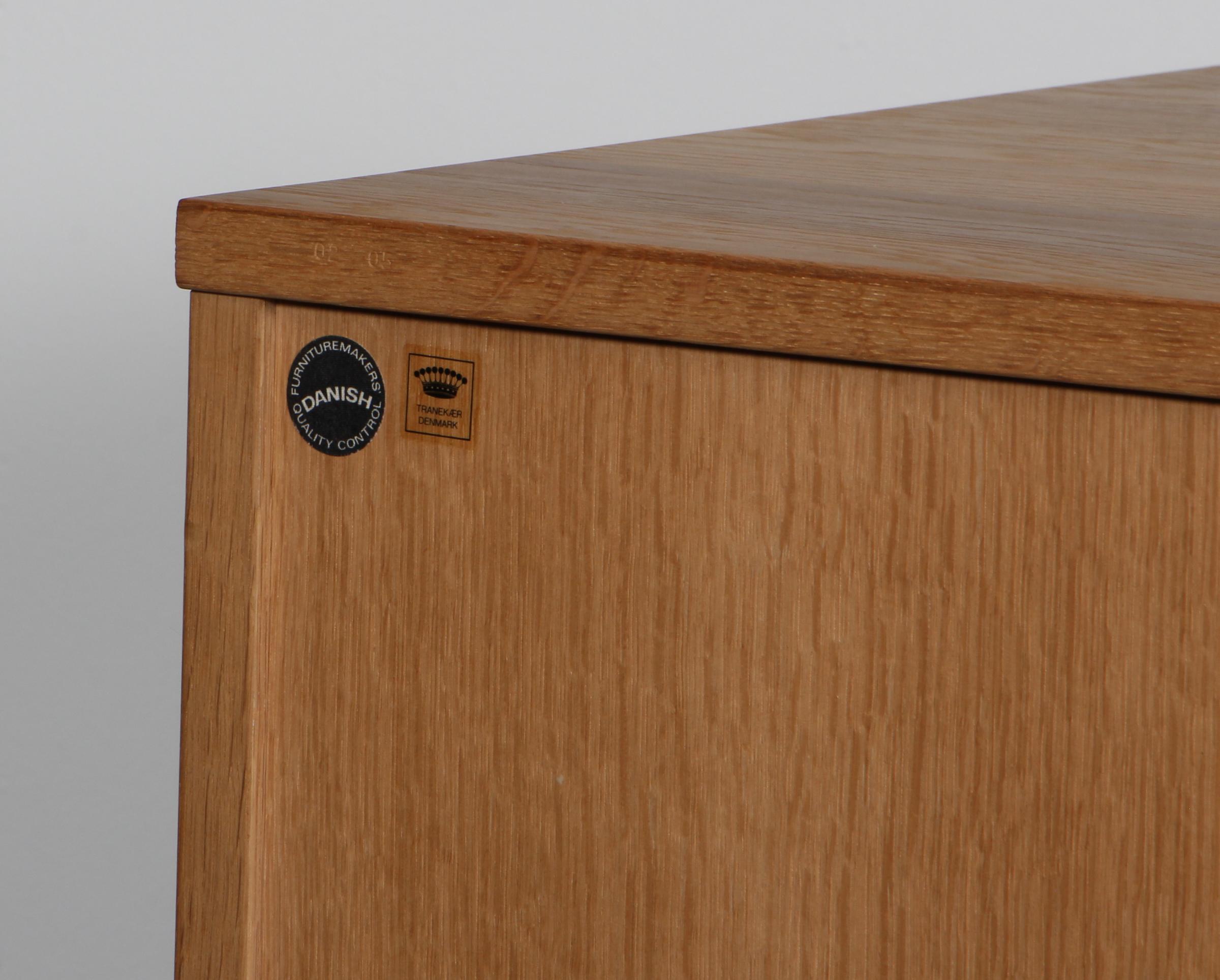 Kurt Østervig Cabinet in Partly Solid Oak en venta 3