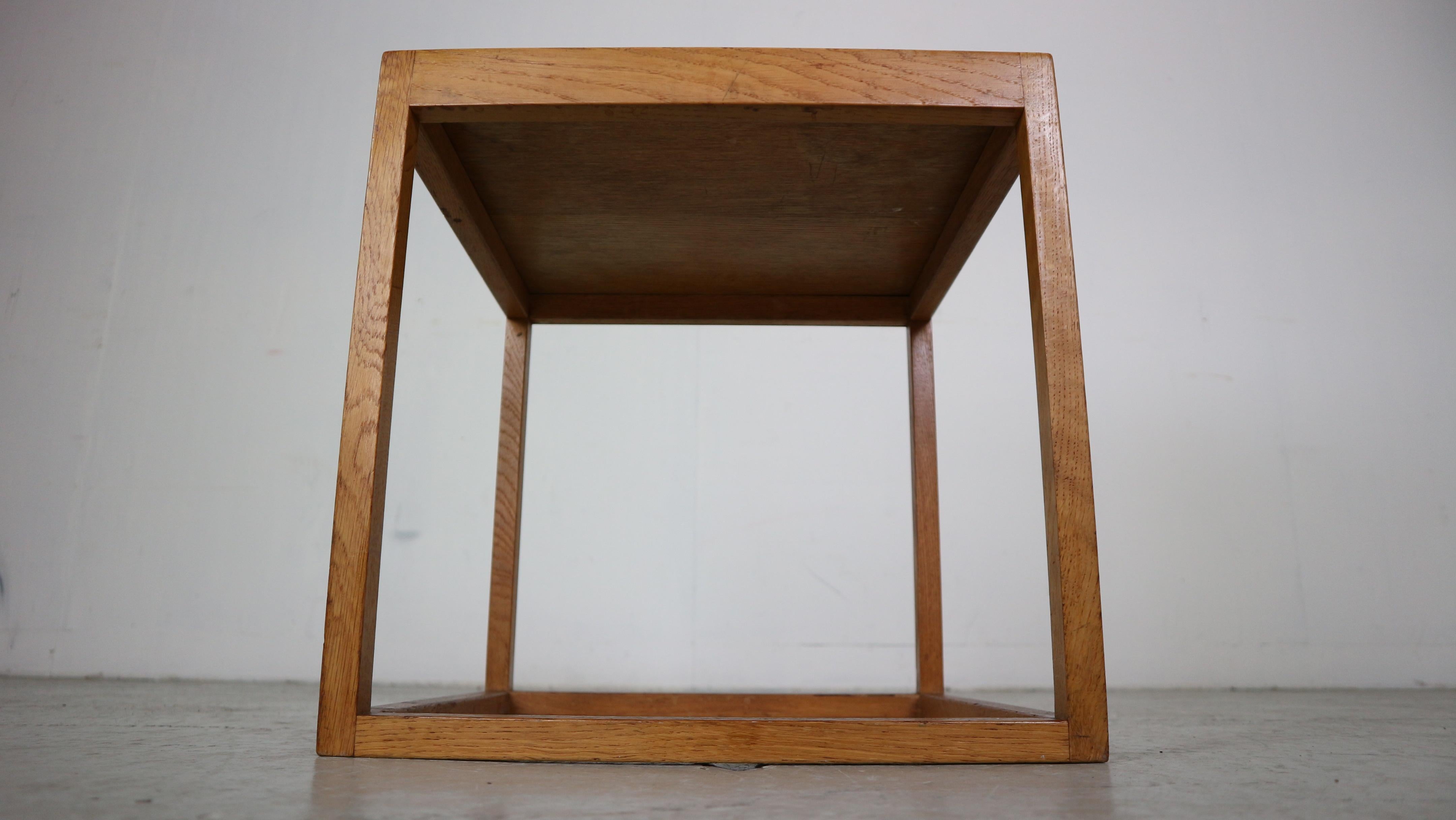 Kurt Østervig Cube Side Table in Oak and Teak by Børge Bak, Denmark, 1950s In Good Condition In The Hague, NL