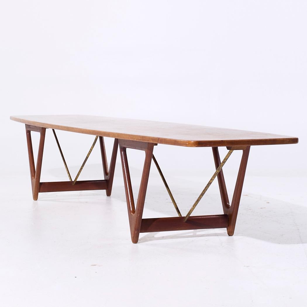 Kurt Østervig for Jason Møbler Mid Century Extra Large Danish Teak Coffee Table (table basse danoise en teck) en vente 1