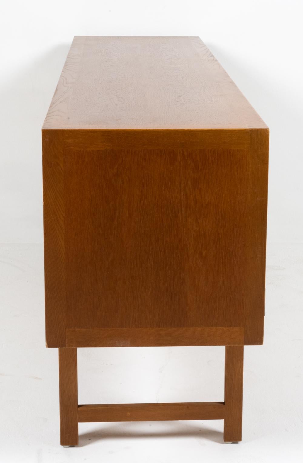 Kurt Østervig for VAMO Danish Mid-Century Oak Sideboard, 1960's For Sale 7