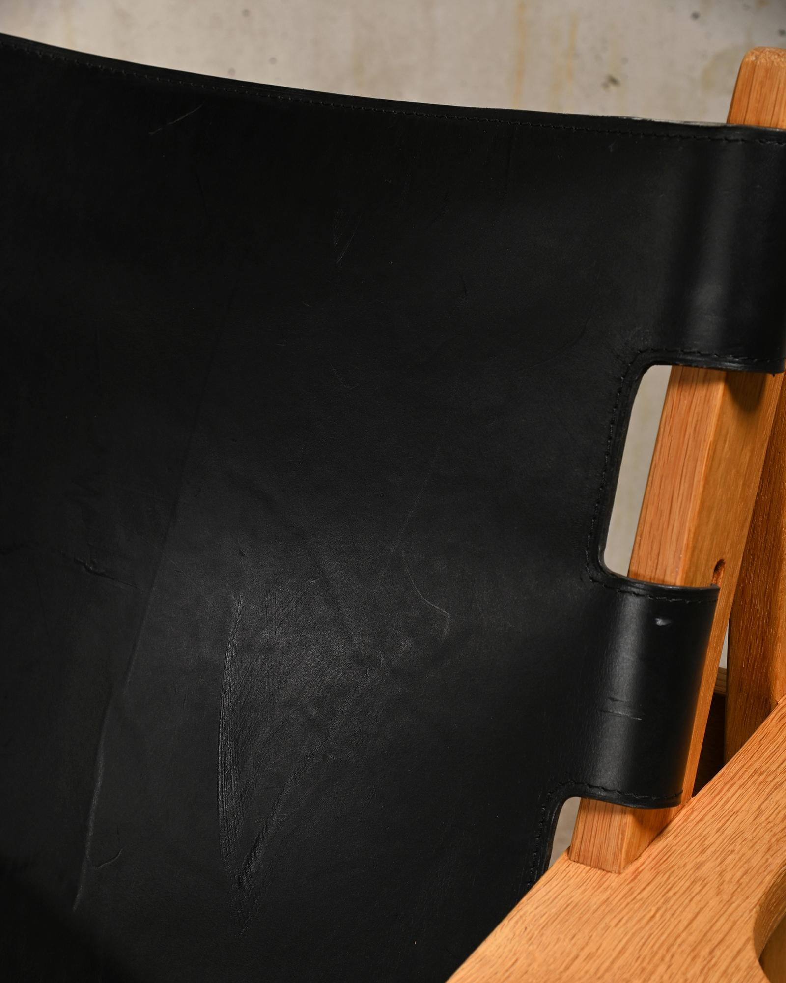 Kurt Østervig Hunter Chair Oak and Black Leather for K.P. Jørgensens Møbelfabrik For Sale 6