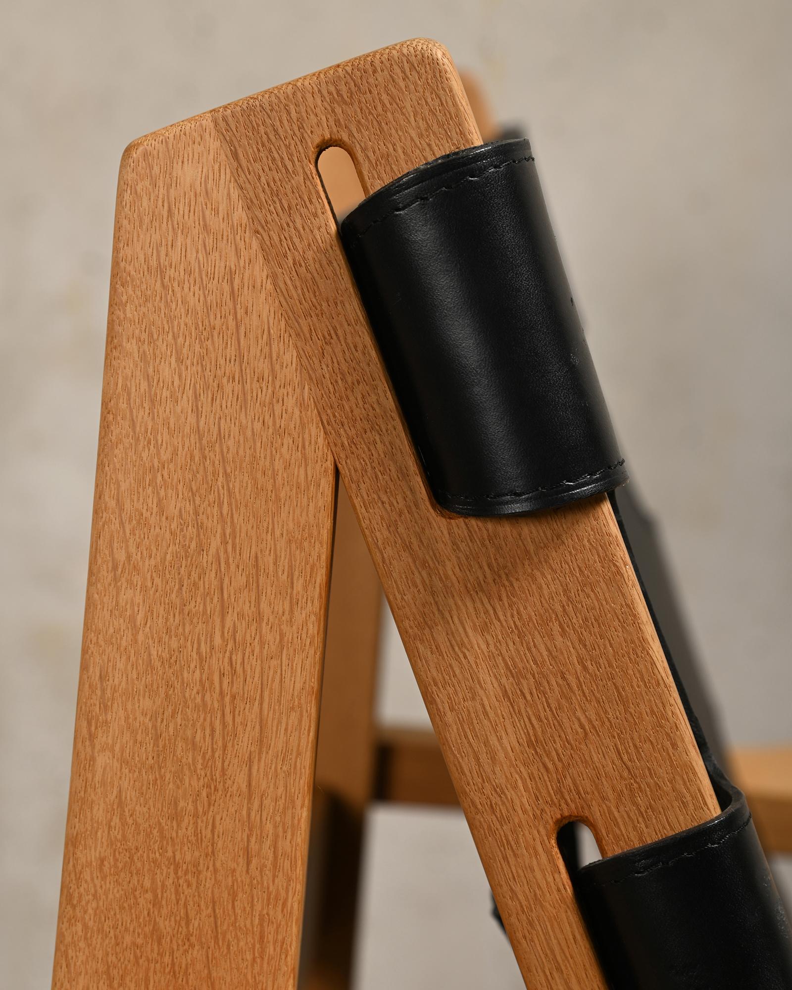 Kurt Østervig Hunter Chair Oak and Black Leather for K.P. Jørgensens Møbelfabrik For Sale 12