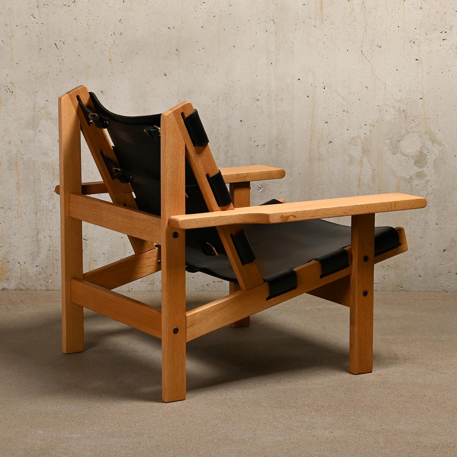 Kurt Østervig Hunter Chair Oak and Black Leather for K.P. Jørgensens Møbelfabrik In Good Condition For Sale In Amsterdam, NL