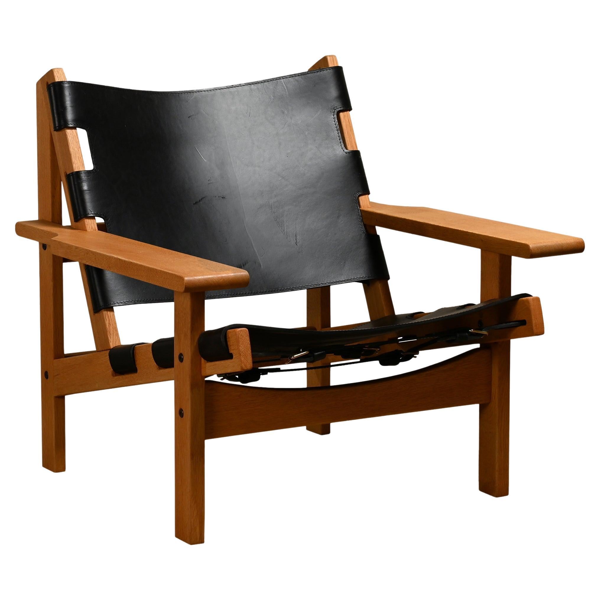 Kurt Østervig Hunter Chair Oak and Black Leather for K.P. Jørgensens Møbelfabrik For Sale