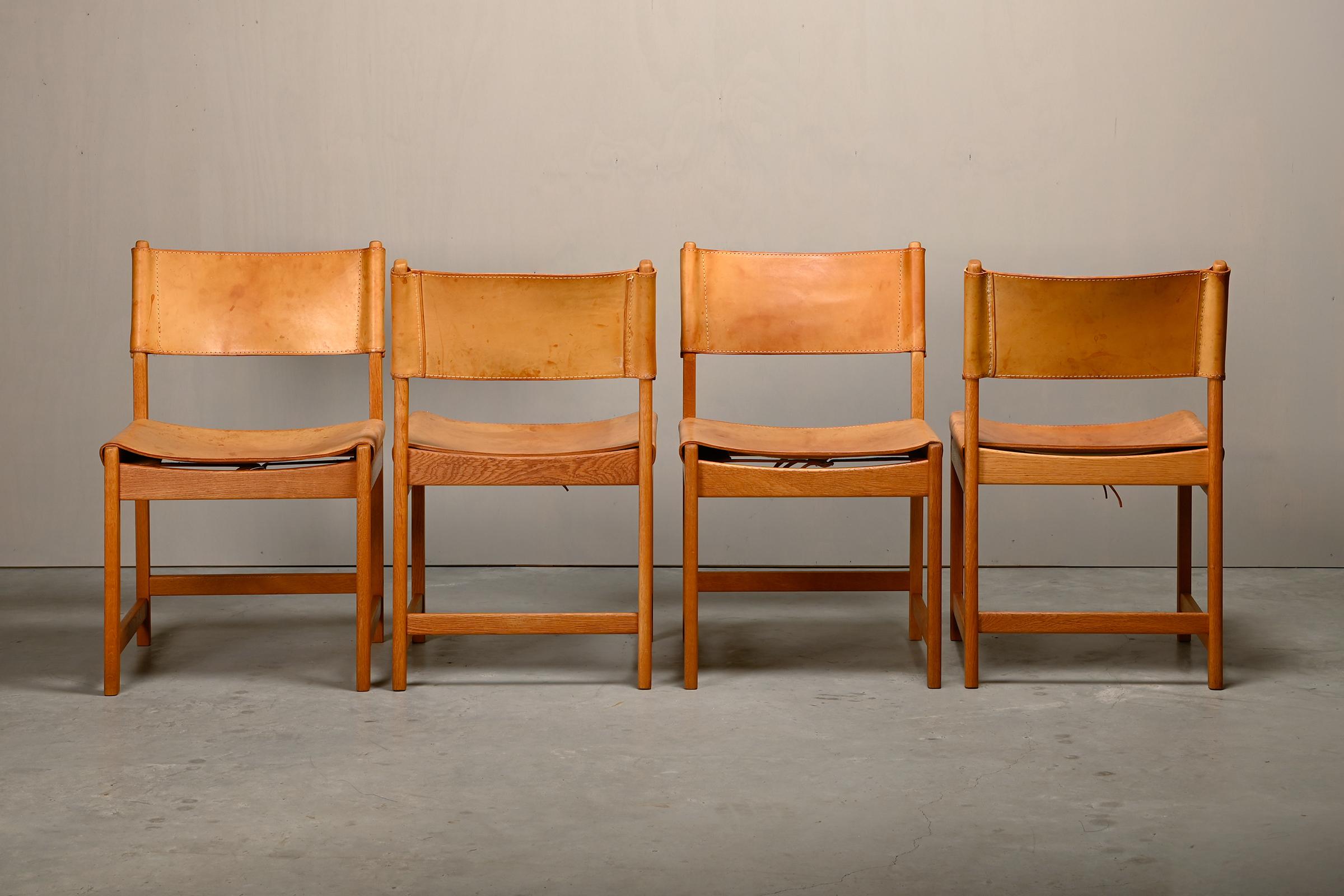 Mid-20th Century Kurt Østervig hunting Dining Chairs in Oak and Cognac Leather for KP Møbler