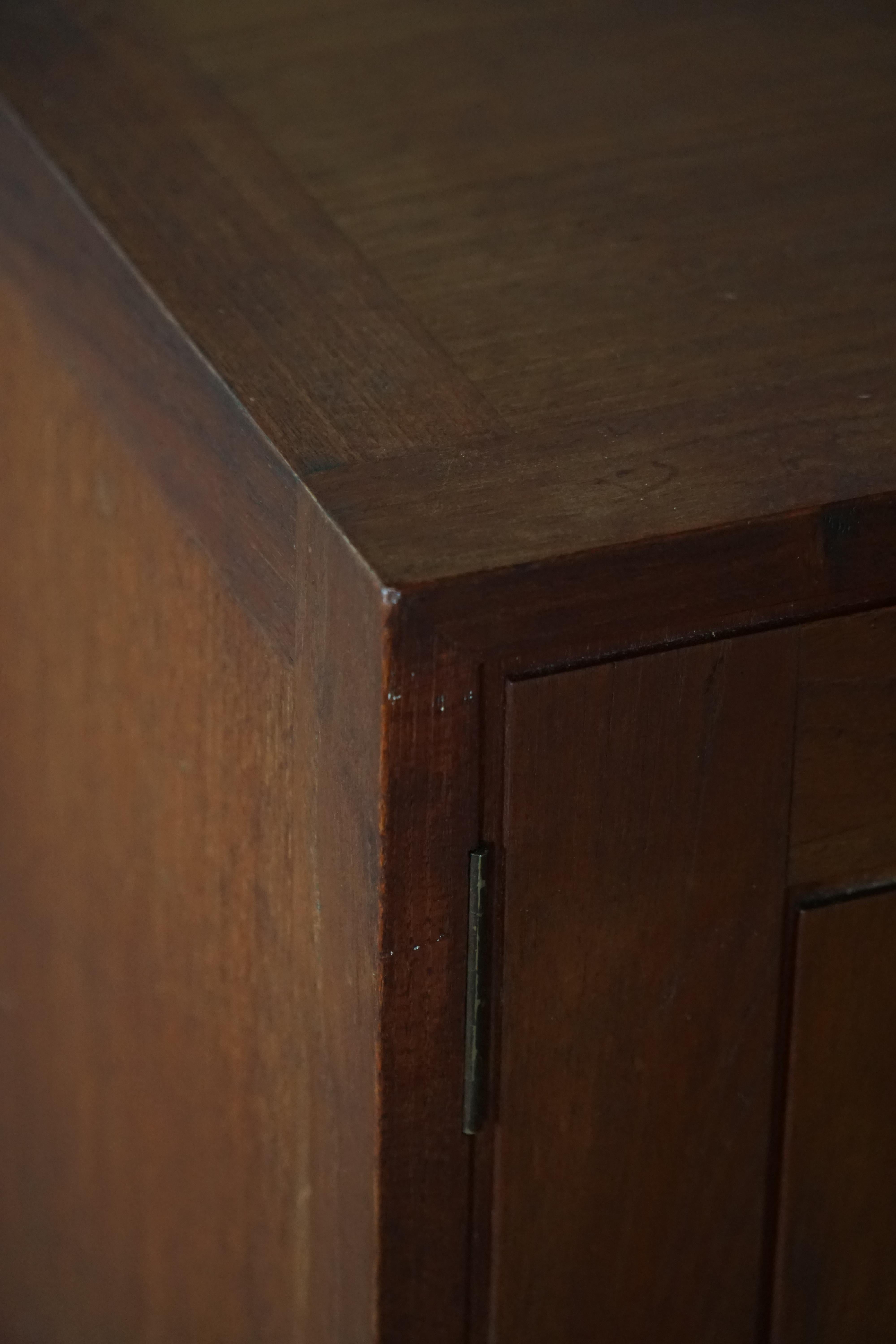 Kurt Østervig, Credenza bassa in teak, VAMO, metà secolo moderno danese, anni '60 in vendita 5