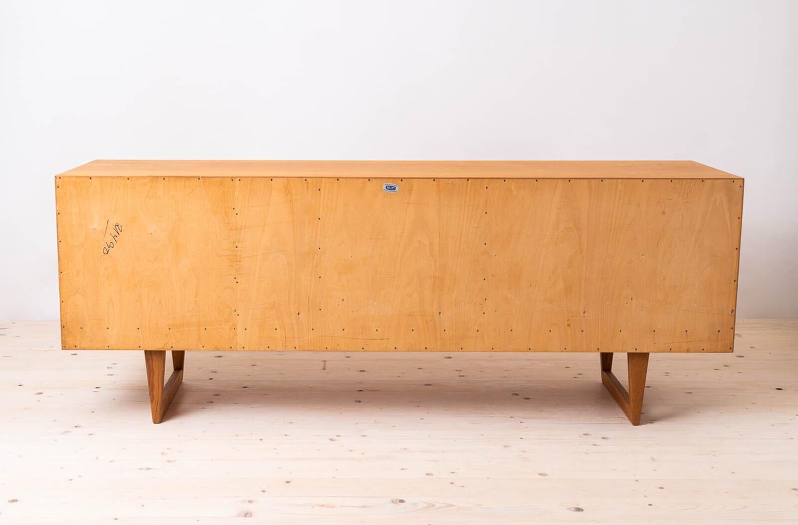 Kurt Østervig Oak Sideboard, Timeless Scandinavian & Mid Century Modern Elegance 5