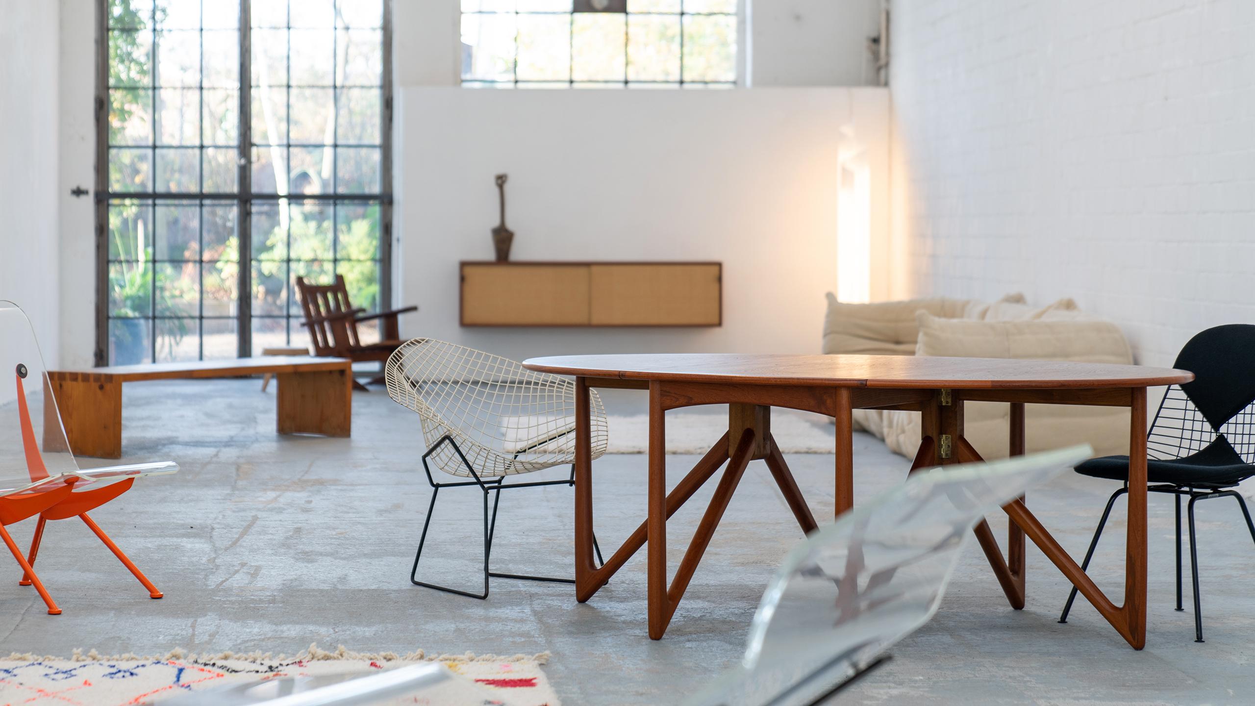 Scandinavian Modern Kurt Østervig, Oval Drop-Leaf Table in Teak for Jason Møbler, 1962, Denmark