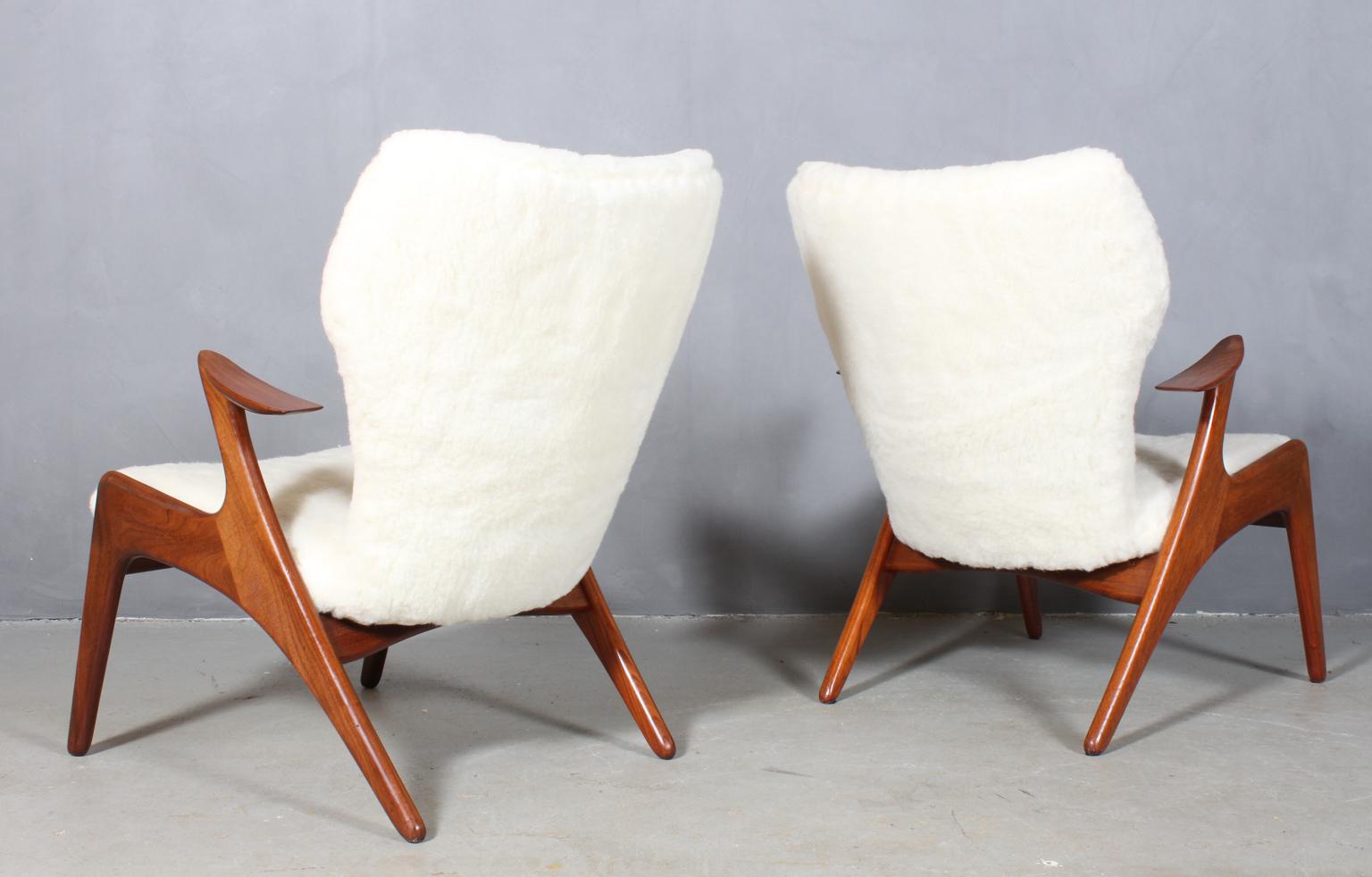 Kurt Østervig Set of Lounge Chairs in Sheepskin 1
