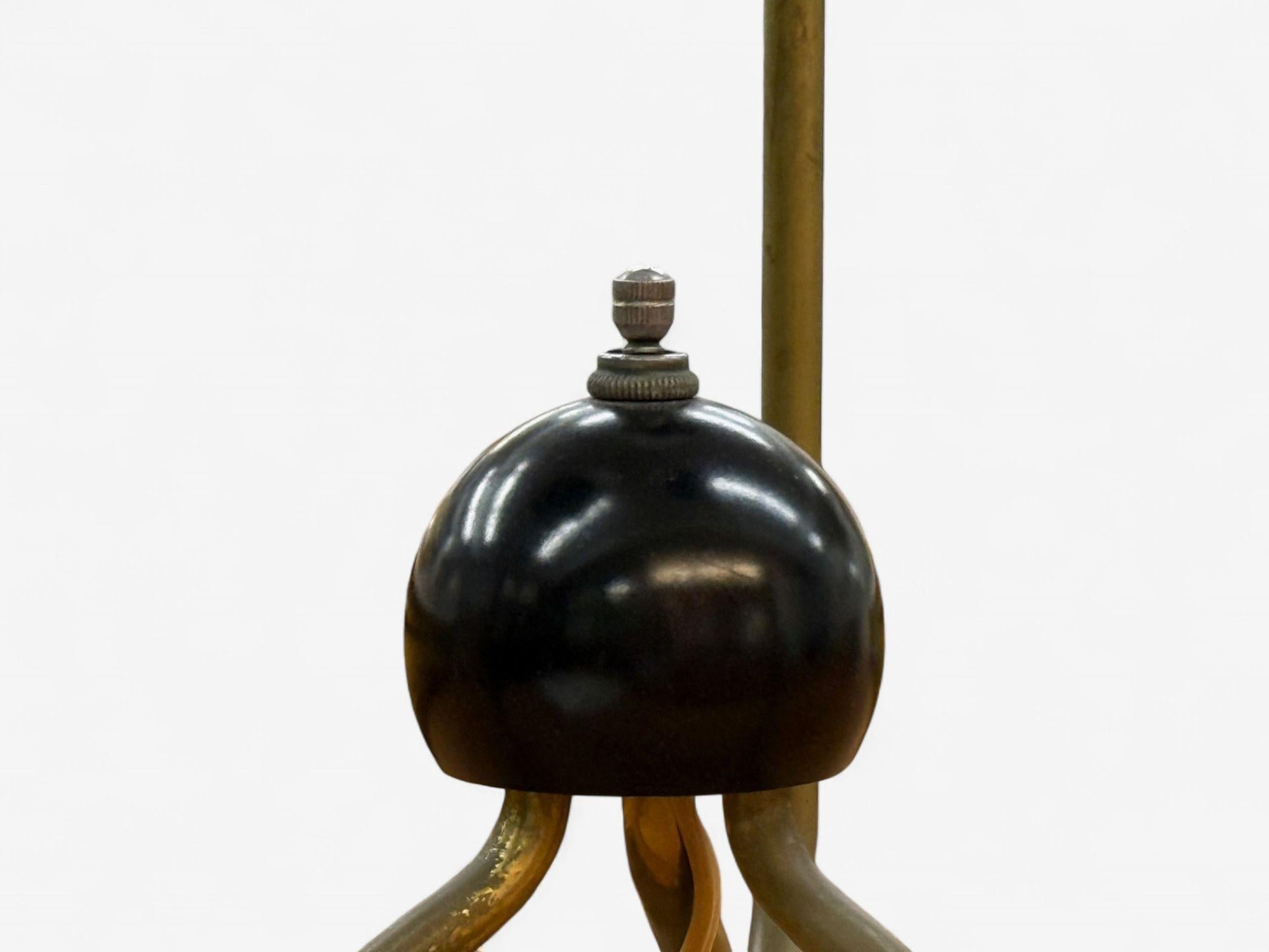 Kurt Versen , Modernité du milieu du siècle, laiton, lampes de table, États-Unis, années 1960 en vente 1