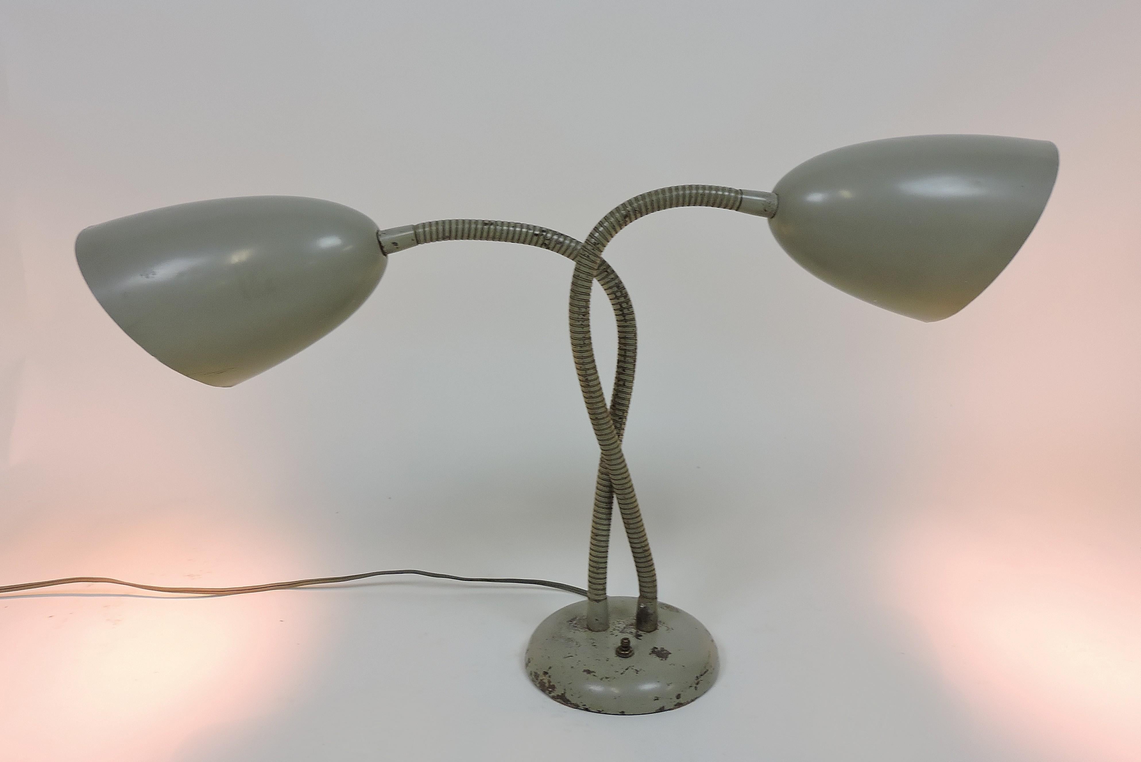 Kurt Versen Mid-Century Modern Double Cone Gooseneck Desk Lamp 5